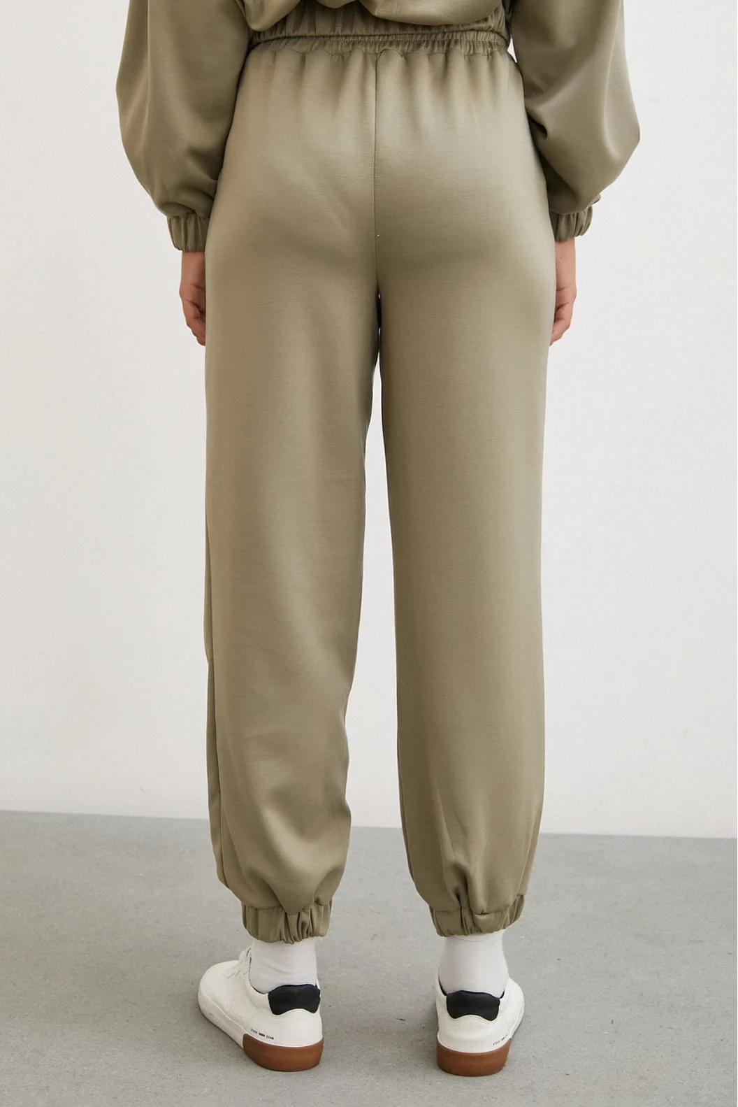 Gummibund-Sweatpants mit Taschen