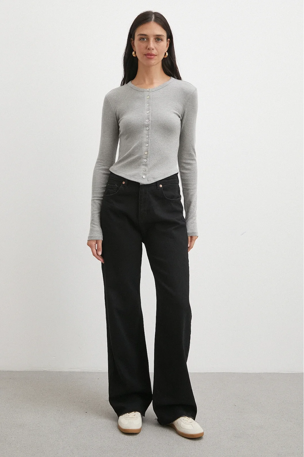 Düğmeli Uzun Kol Bluz Gri