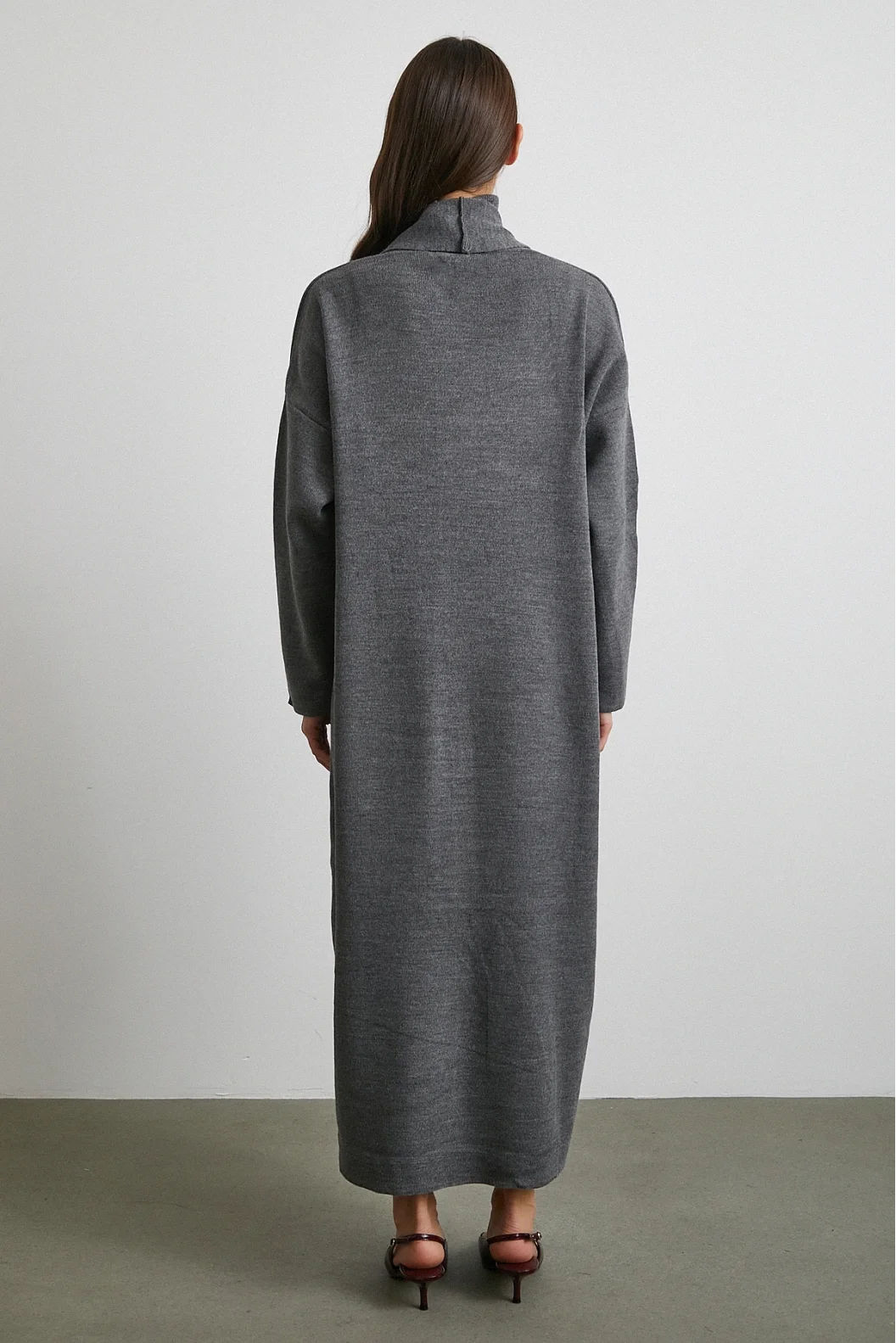 Uzun Elbiseli Hırka Triko Takım Gri