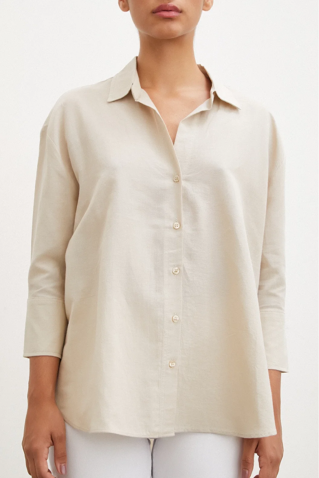 Slit Poor Arm Shirt Beige