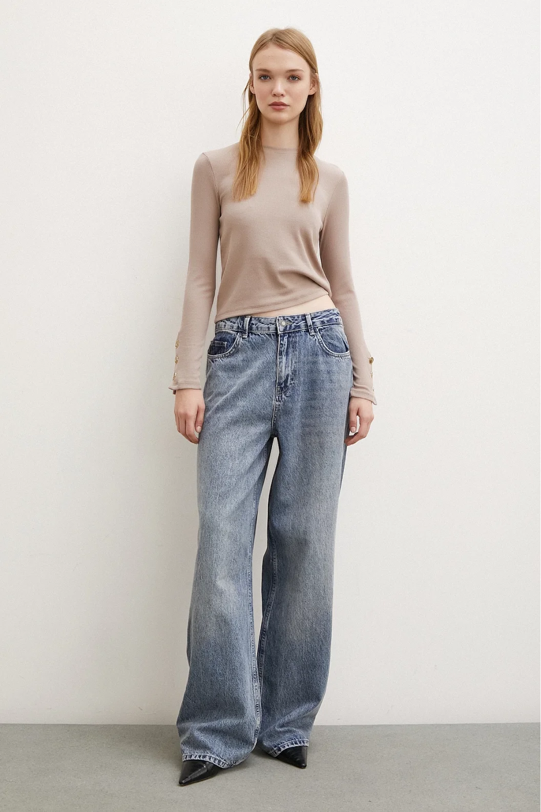 Buttoned Sleeve Blouse Mink