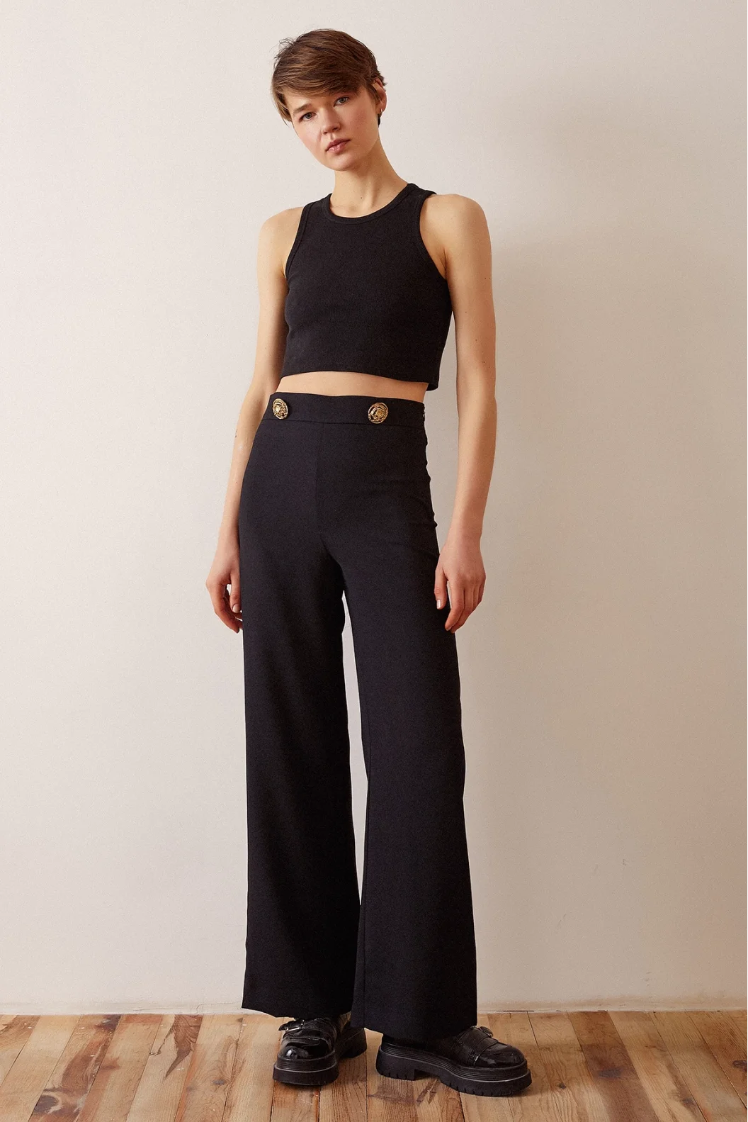 Button Detailed Slouchy Pants Black