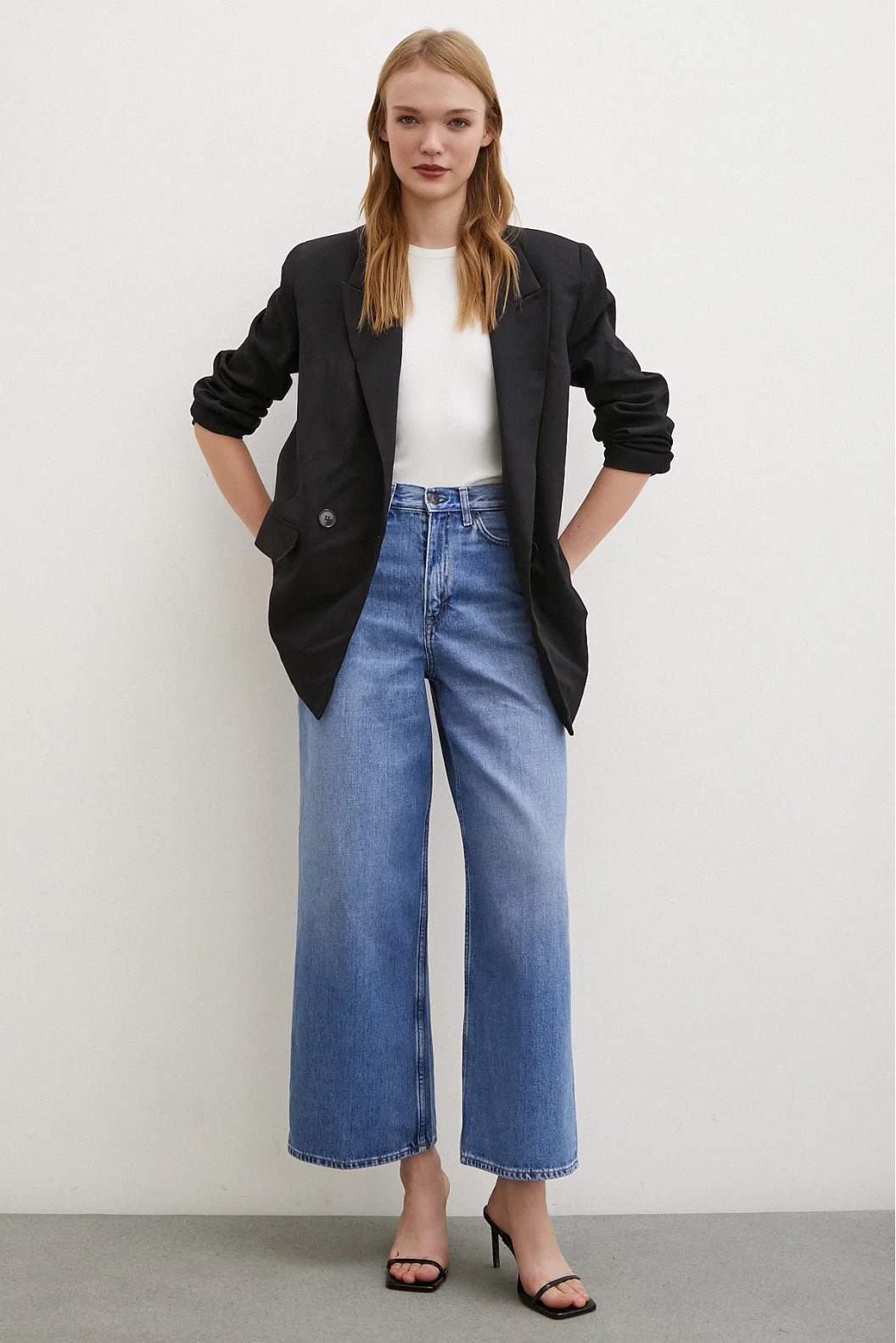 High Rise Wide Leg Slouchy Jeans Blue