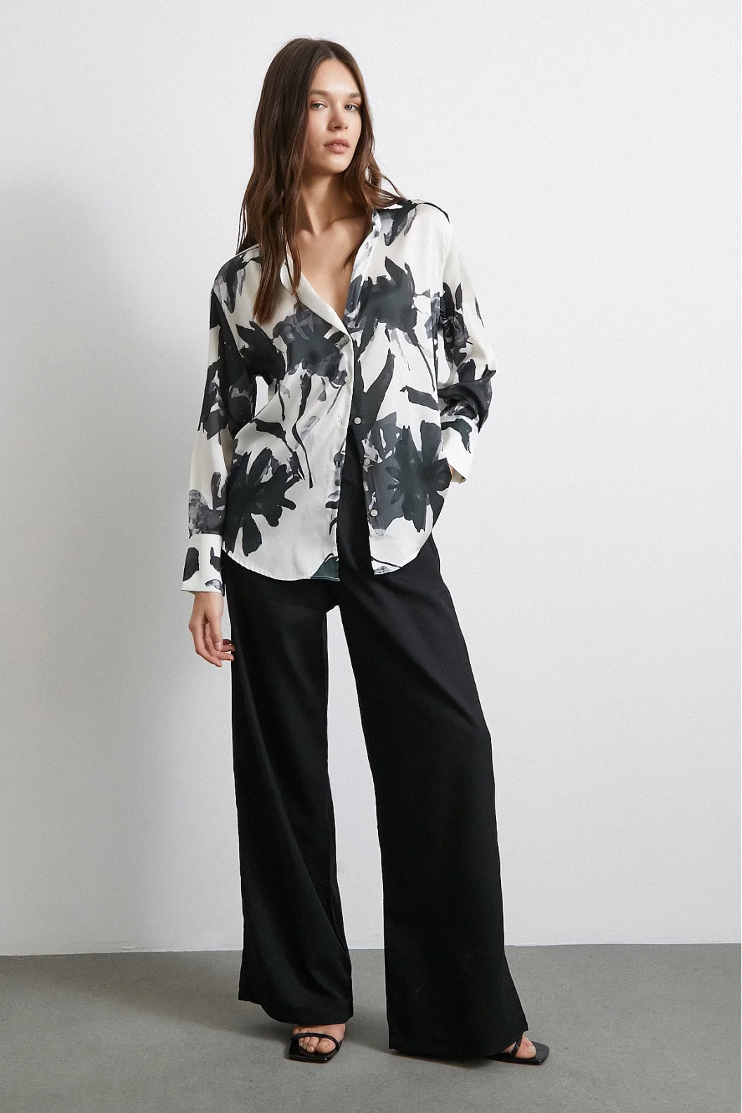 Satin Surface Patterned Black Shirt