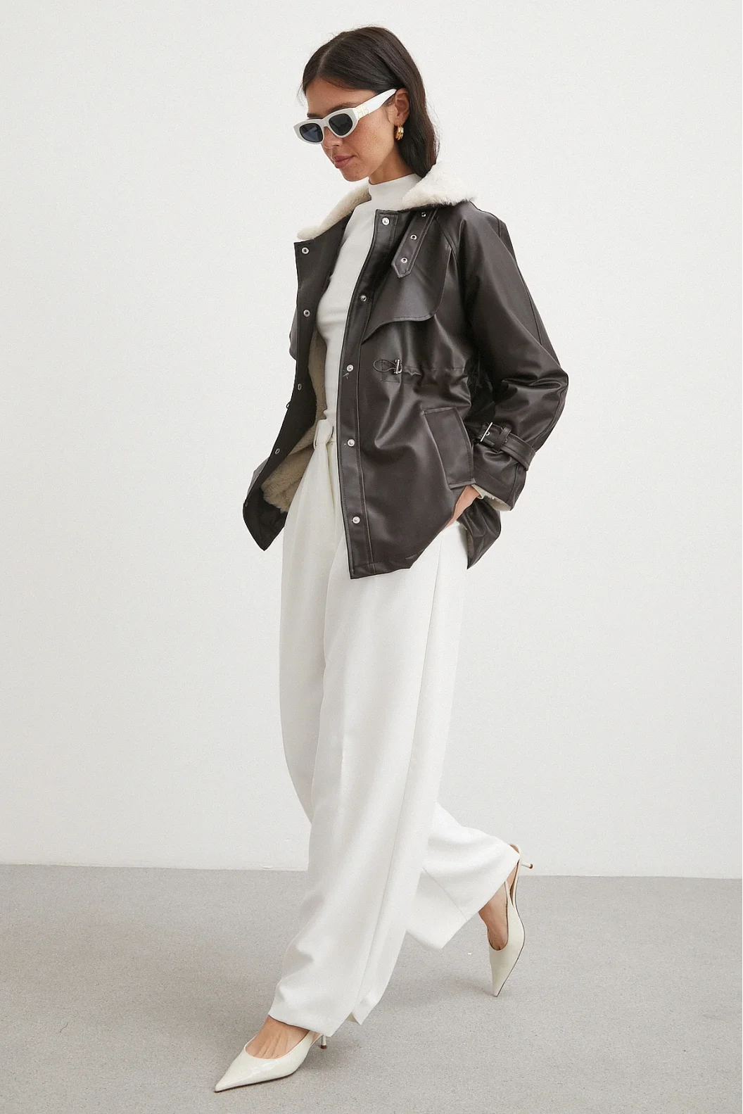 Kürklü Yaka Detaylı Deri Ceket Kahve