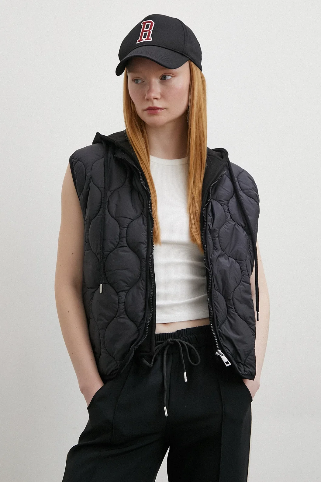 Hooded Quilted Vest Black