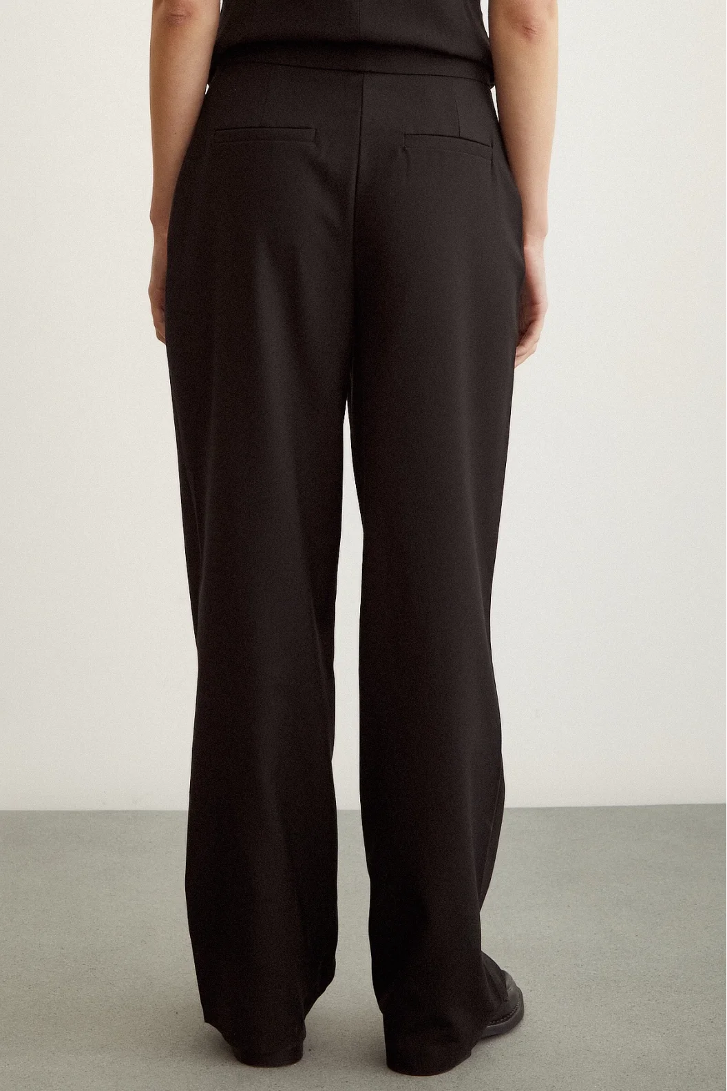 Classic Flared Leg Pants Black