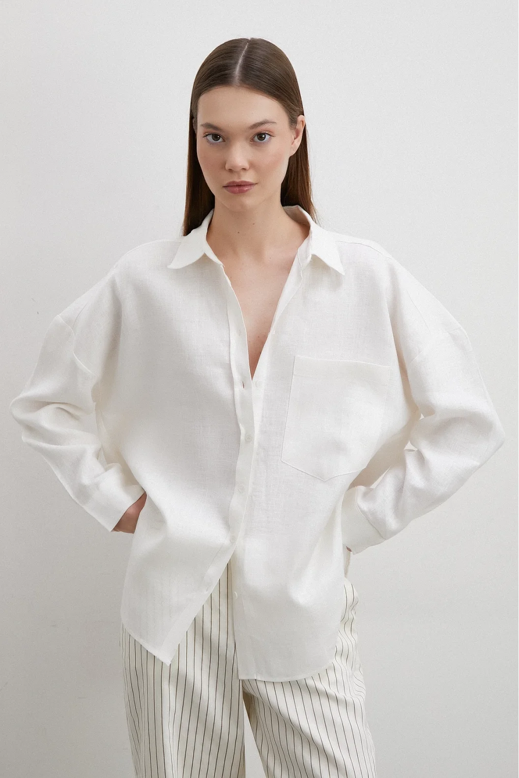 Fish Pocket Linen Shirt Ecru