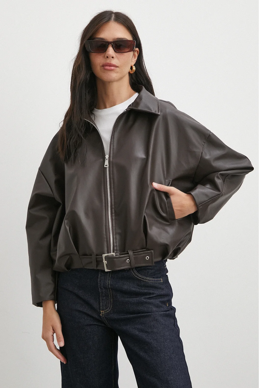 Yakalı Kemer Detaylı Deri Ceket Kahve