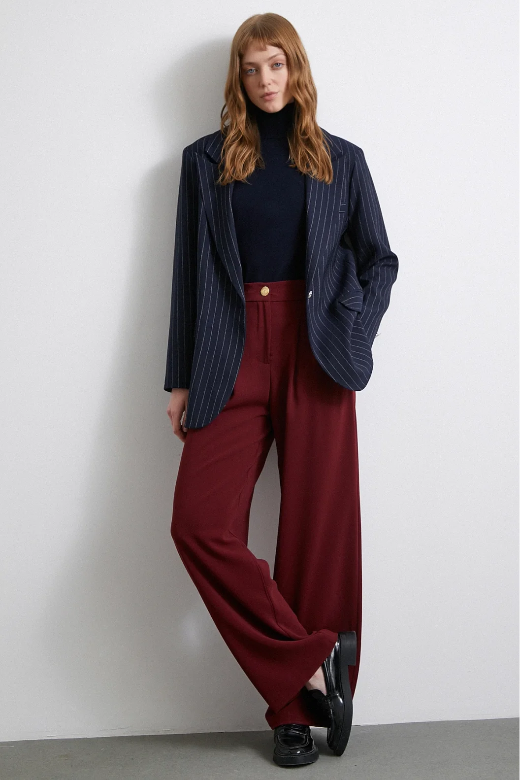 Weite Hose Bordeaux