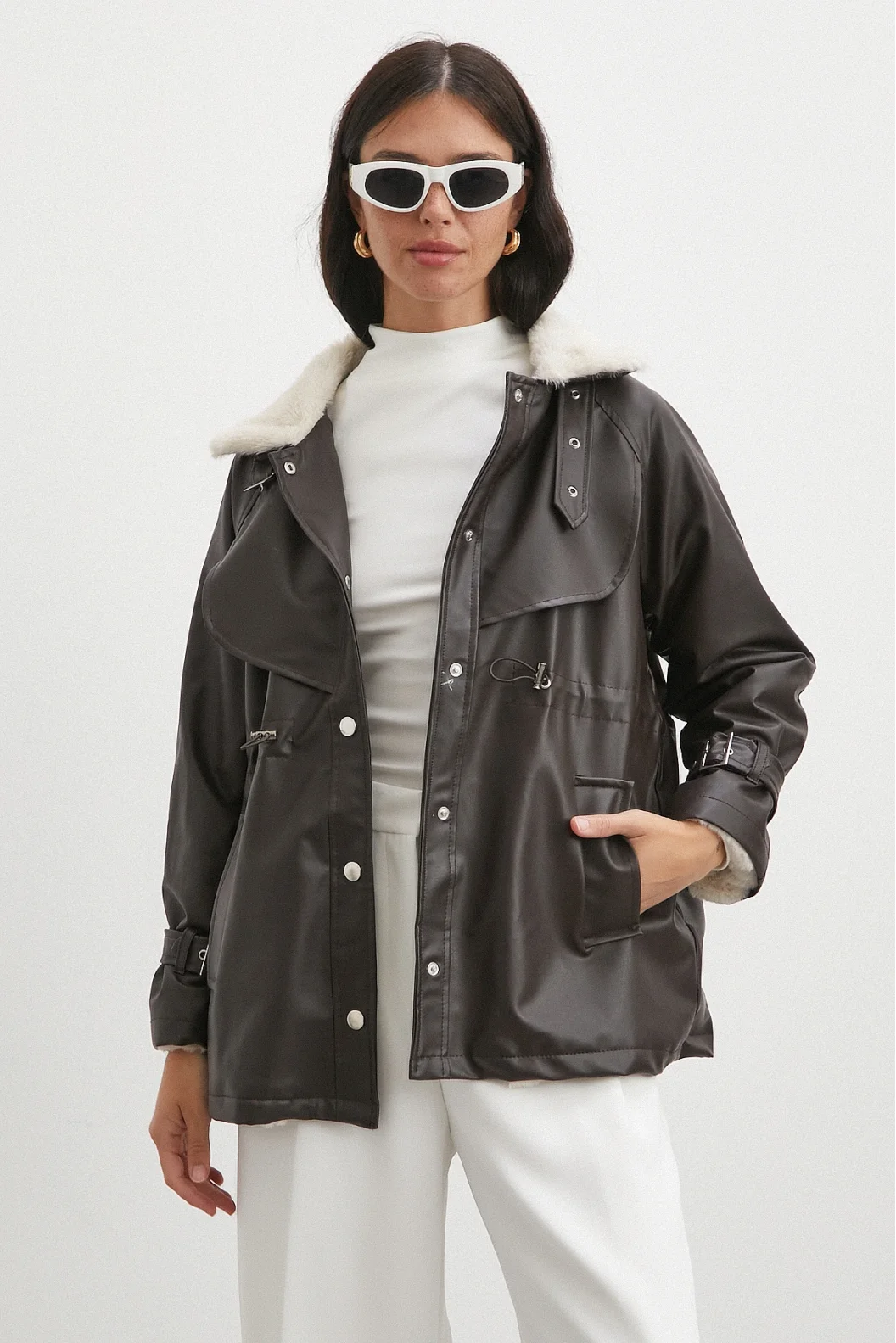 Kürklü Yaka Detaylı Deri Ceket Kahve