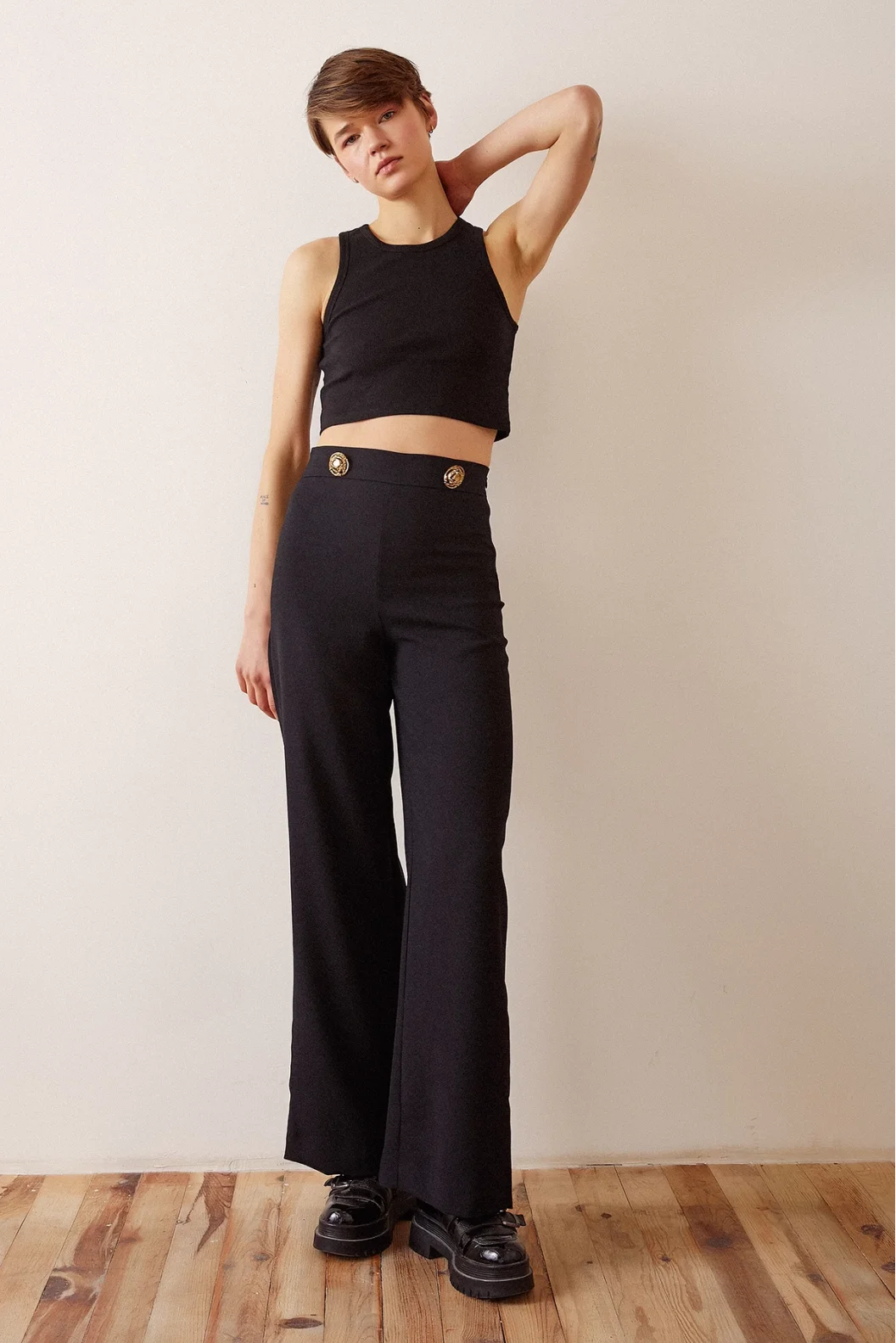 Button Detailed Slouchy Pants Black