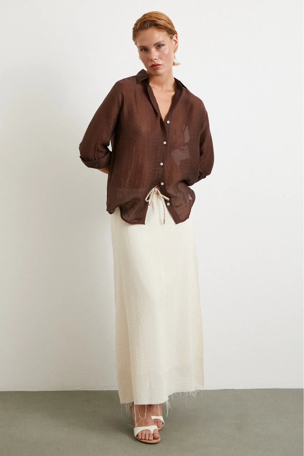 Beli Lastikli Astarlı Hasır Etek Krem