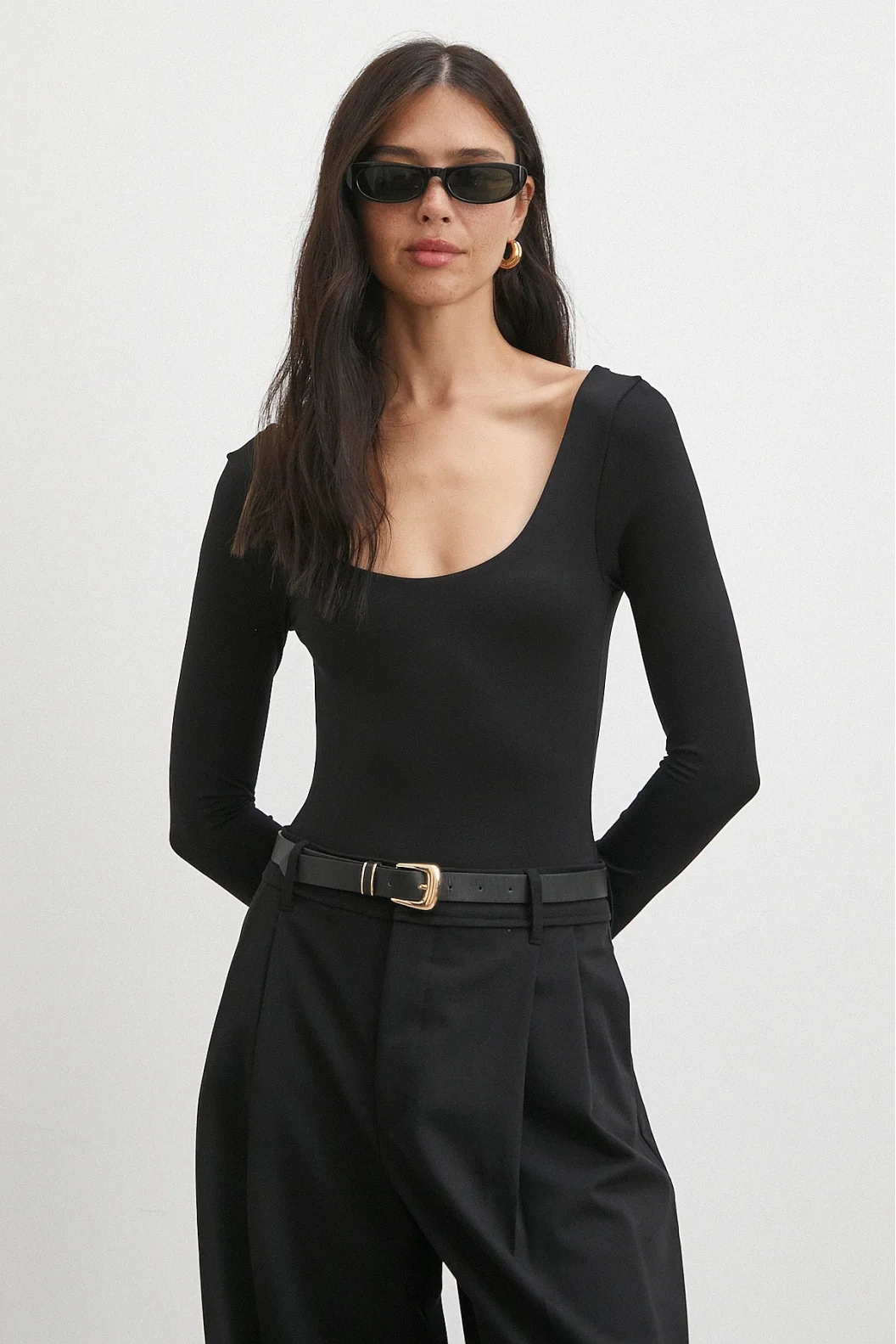 U Yaka Uzun Kollu Çıtçıtlı Bodysuit Siyah