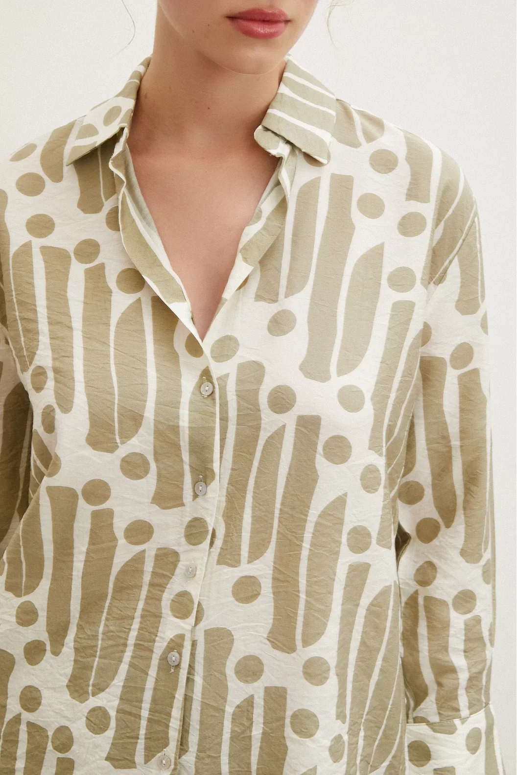 Modernes Muster Modalhemd Khaki