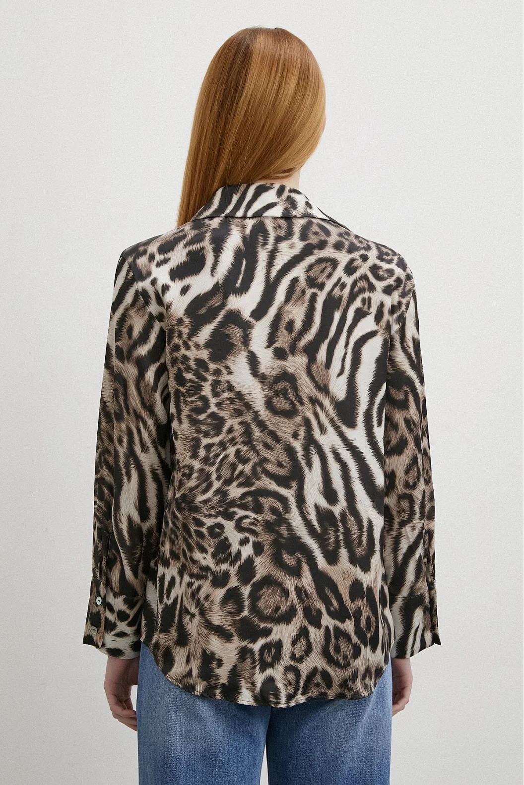 Black Shirt with Americano Pattern