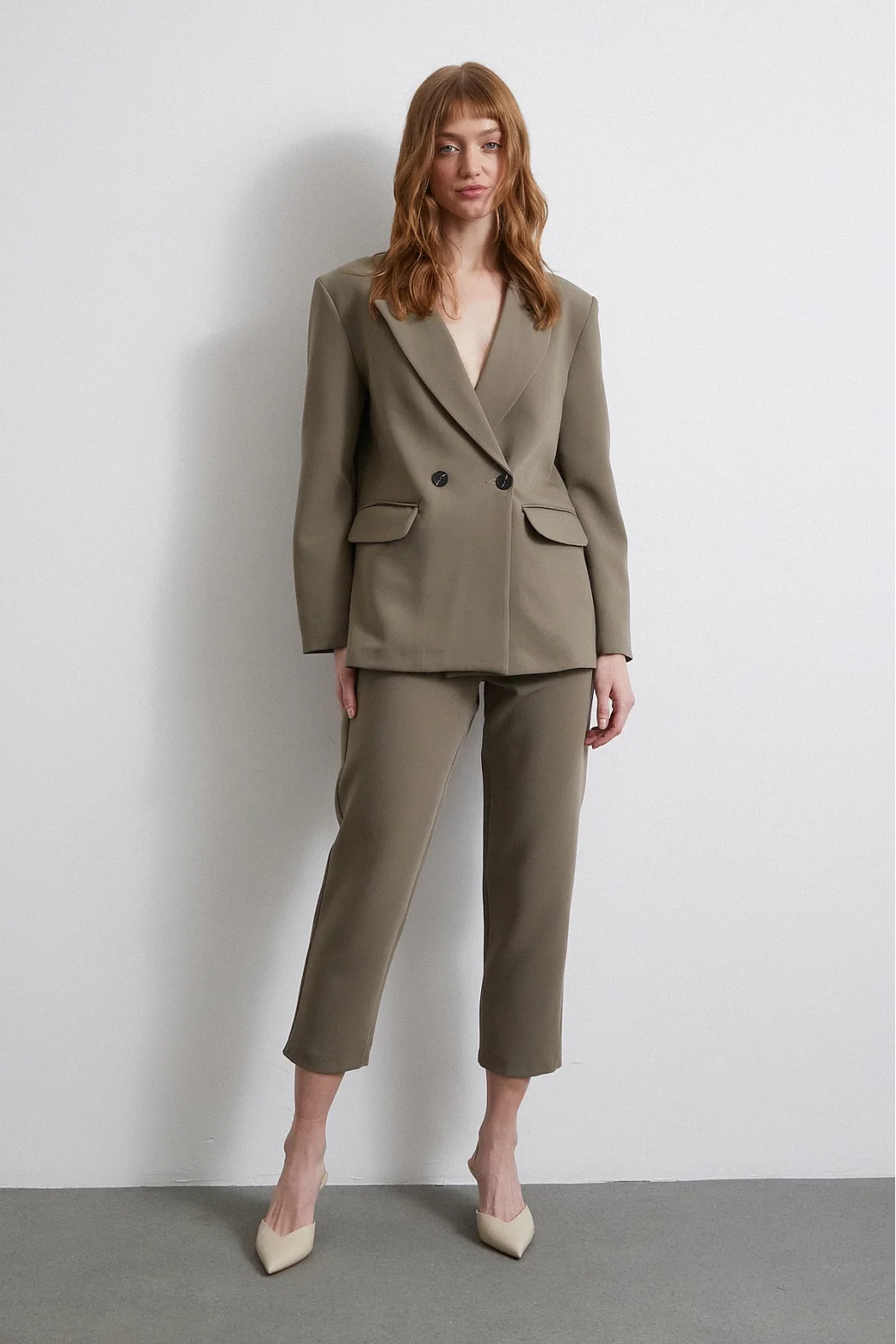 Vorne gebürstete Skinny-Stoffhose in Khaki