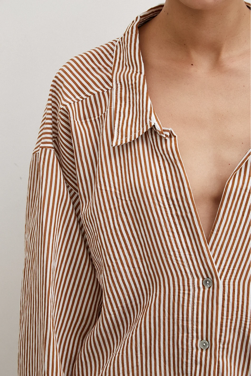 Bat Sleeve Striped Shirt Brown