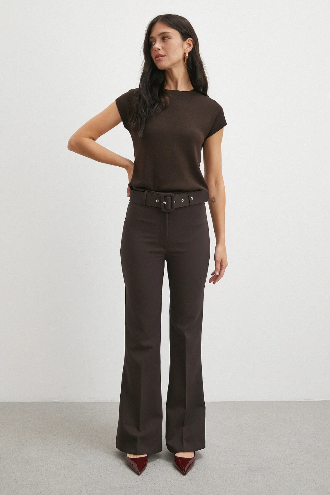 Kemerli İspanyol Paça Pantolon Kahve