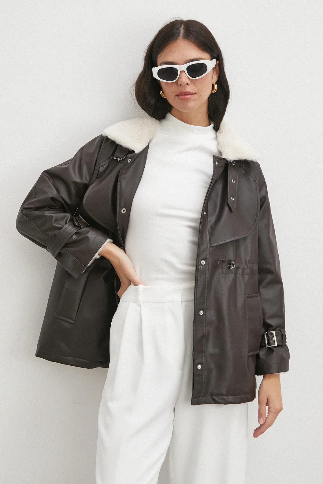 Kürklü Yaka Detaylı Deri Ceket Kahve