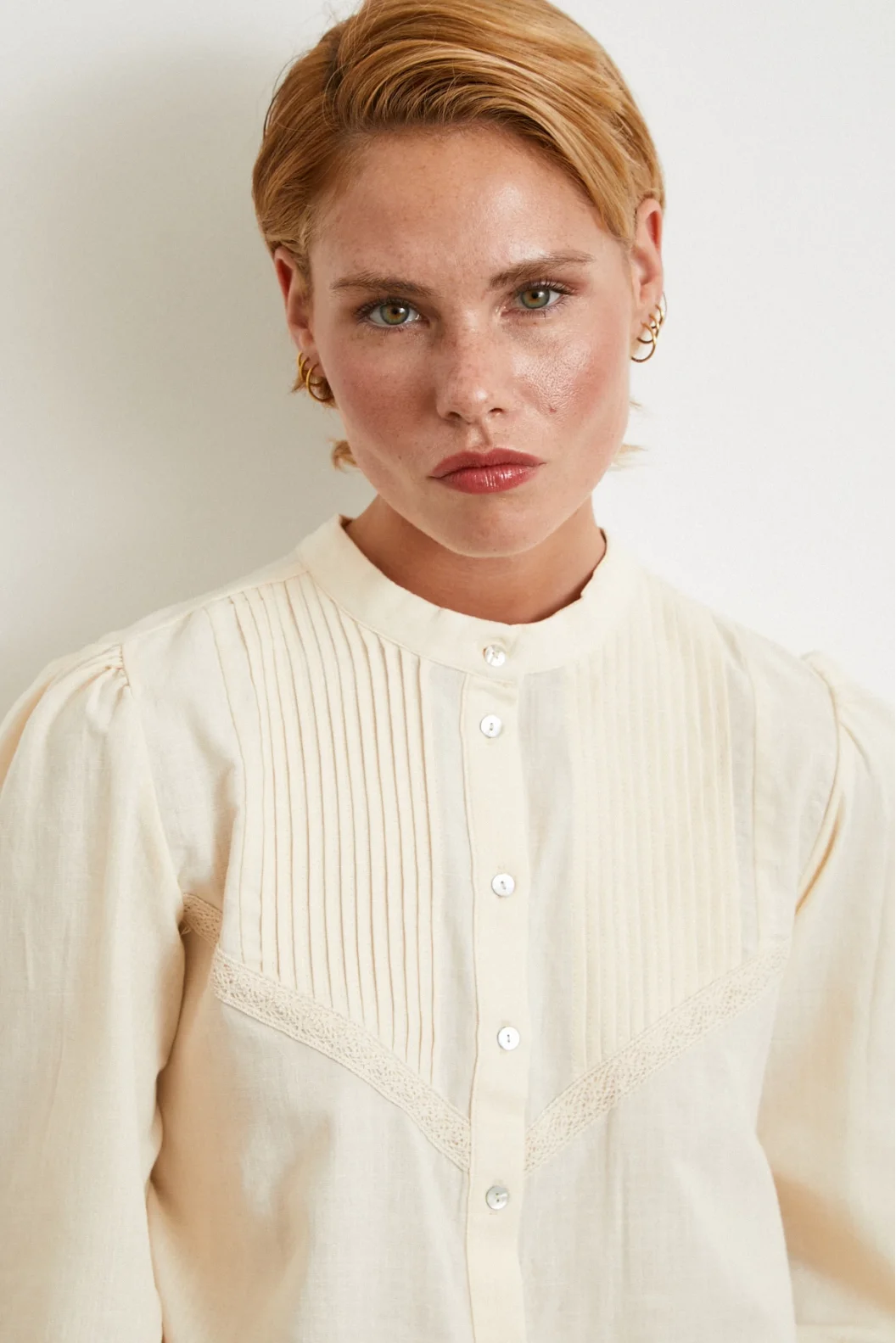 Lacey Detailed Lace Shirt Cream