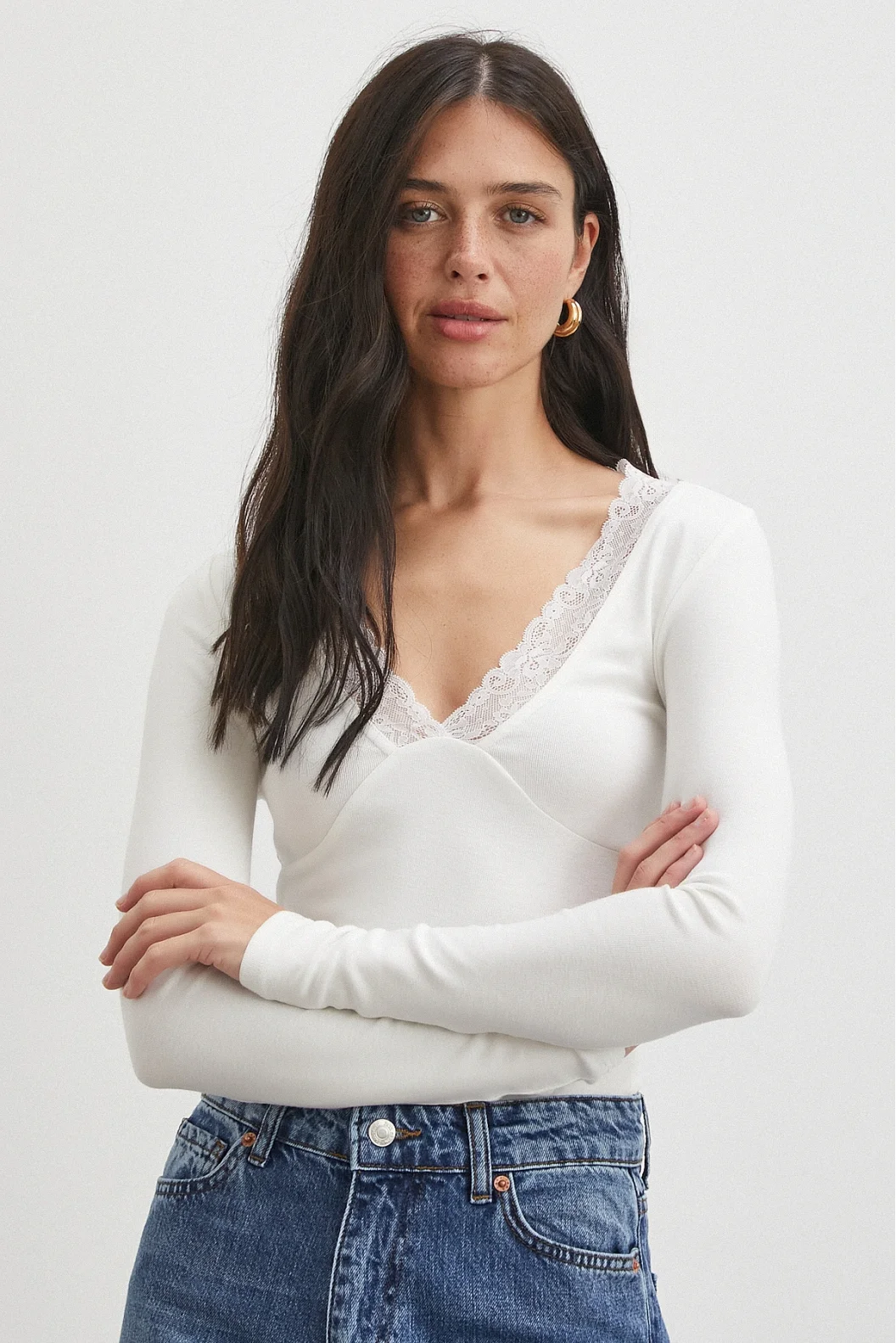 Yakası Dantelli Bluz Beyaz