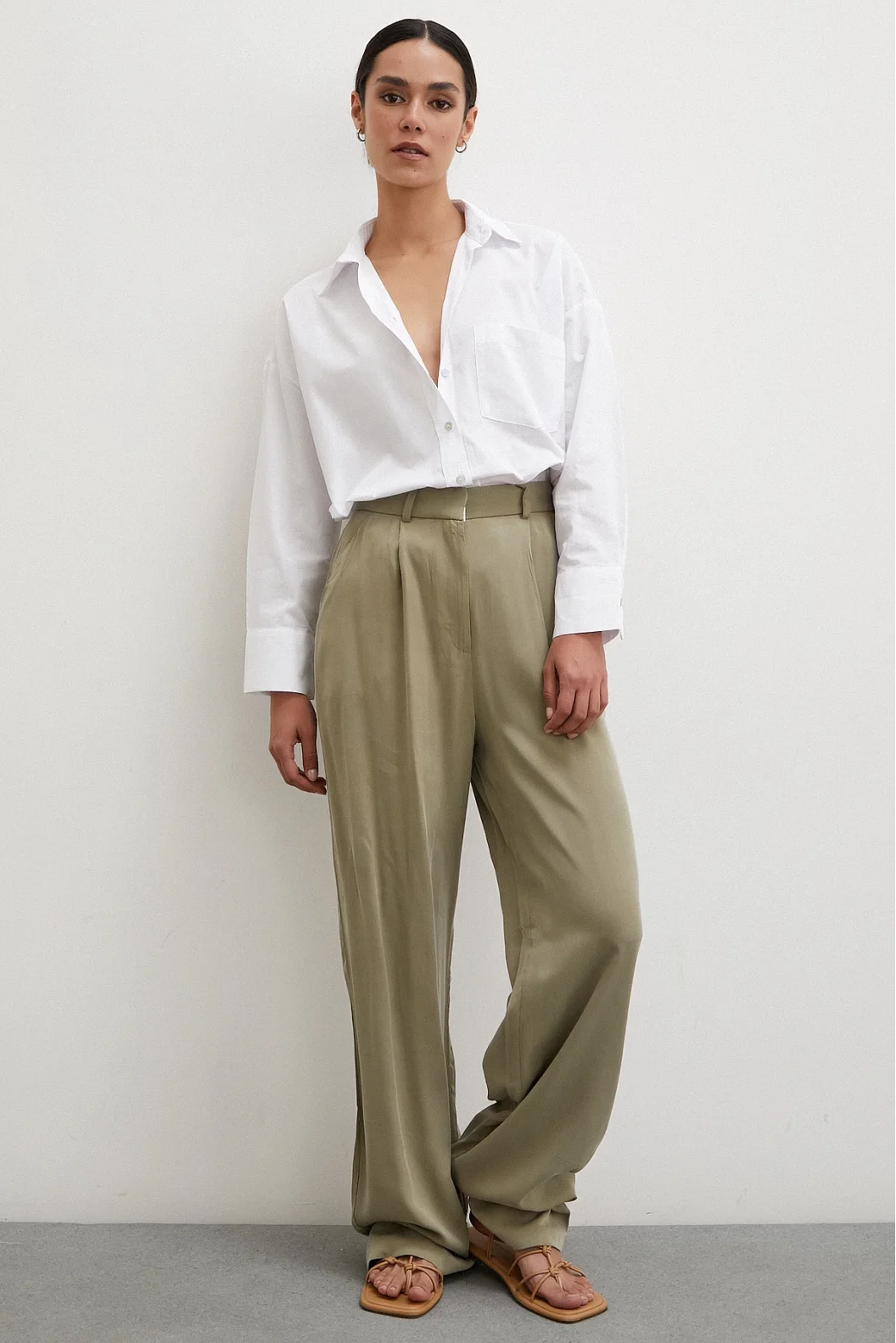 Single Pocket Oversize Shirt White