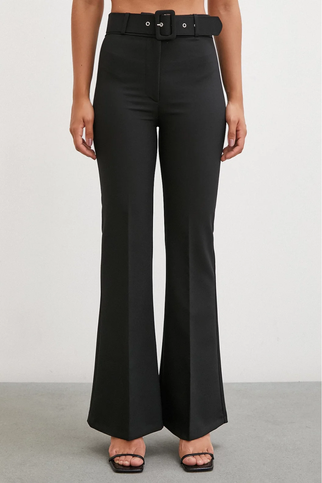 Flared Spanish Black Pants