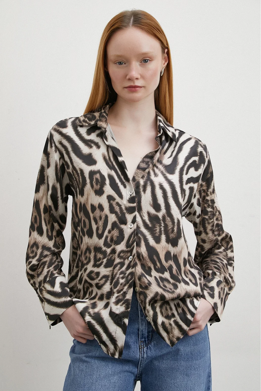 Black Shirt with Americano Pattern