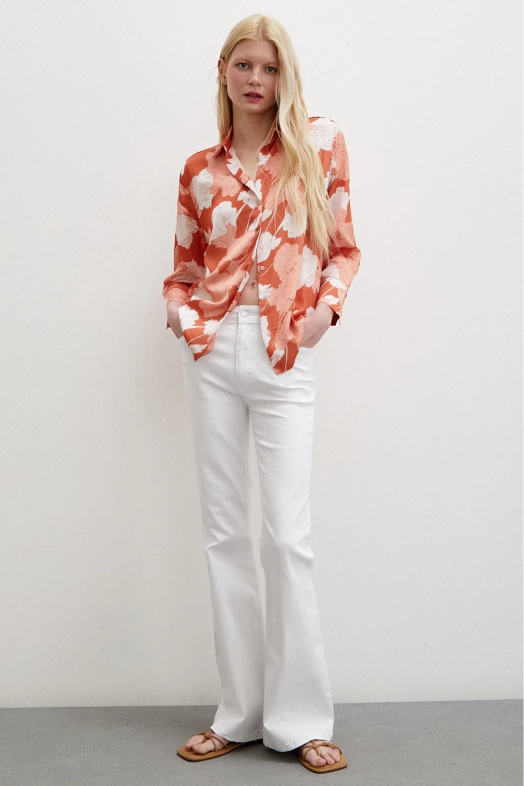 V-Neck Satin Shirt Brick