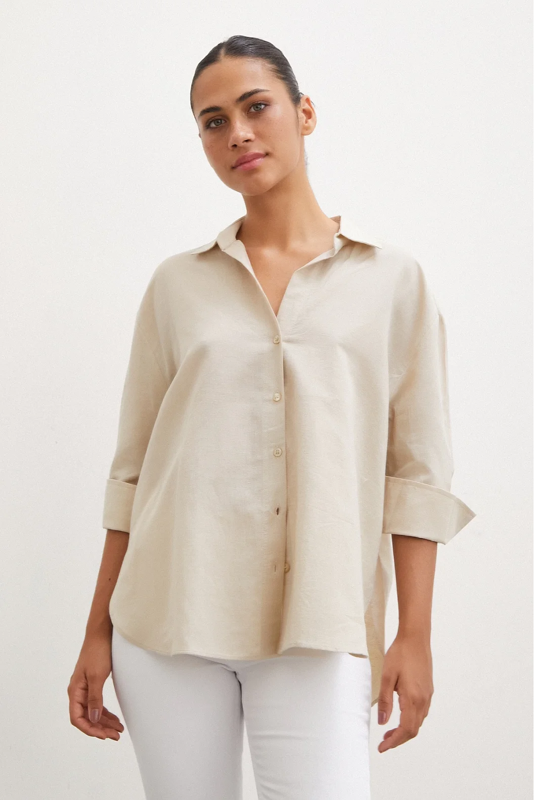 Slit Poor Arm Shirt Beige