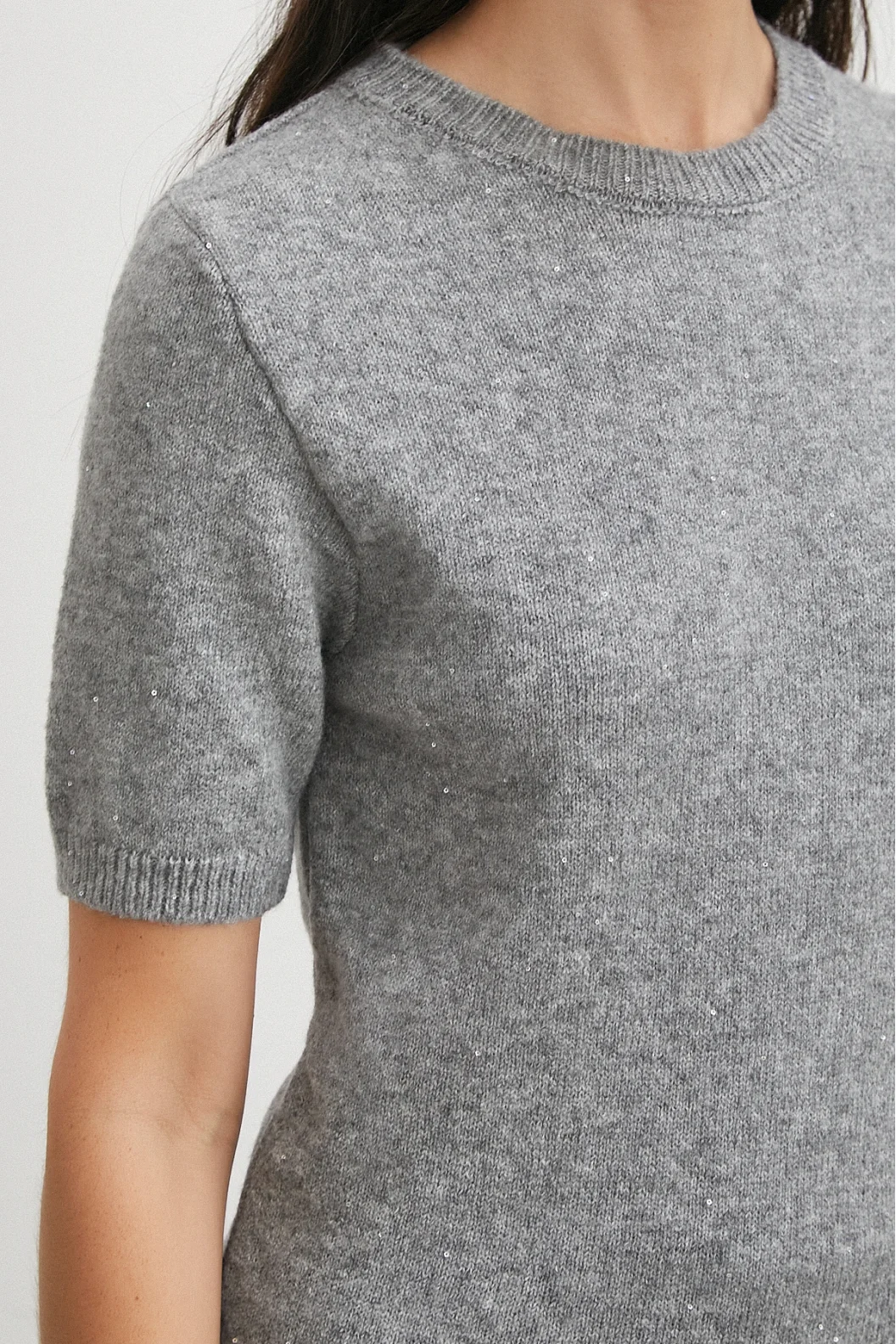 Simli Kısa Kol Kazak Gri