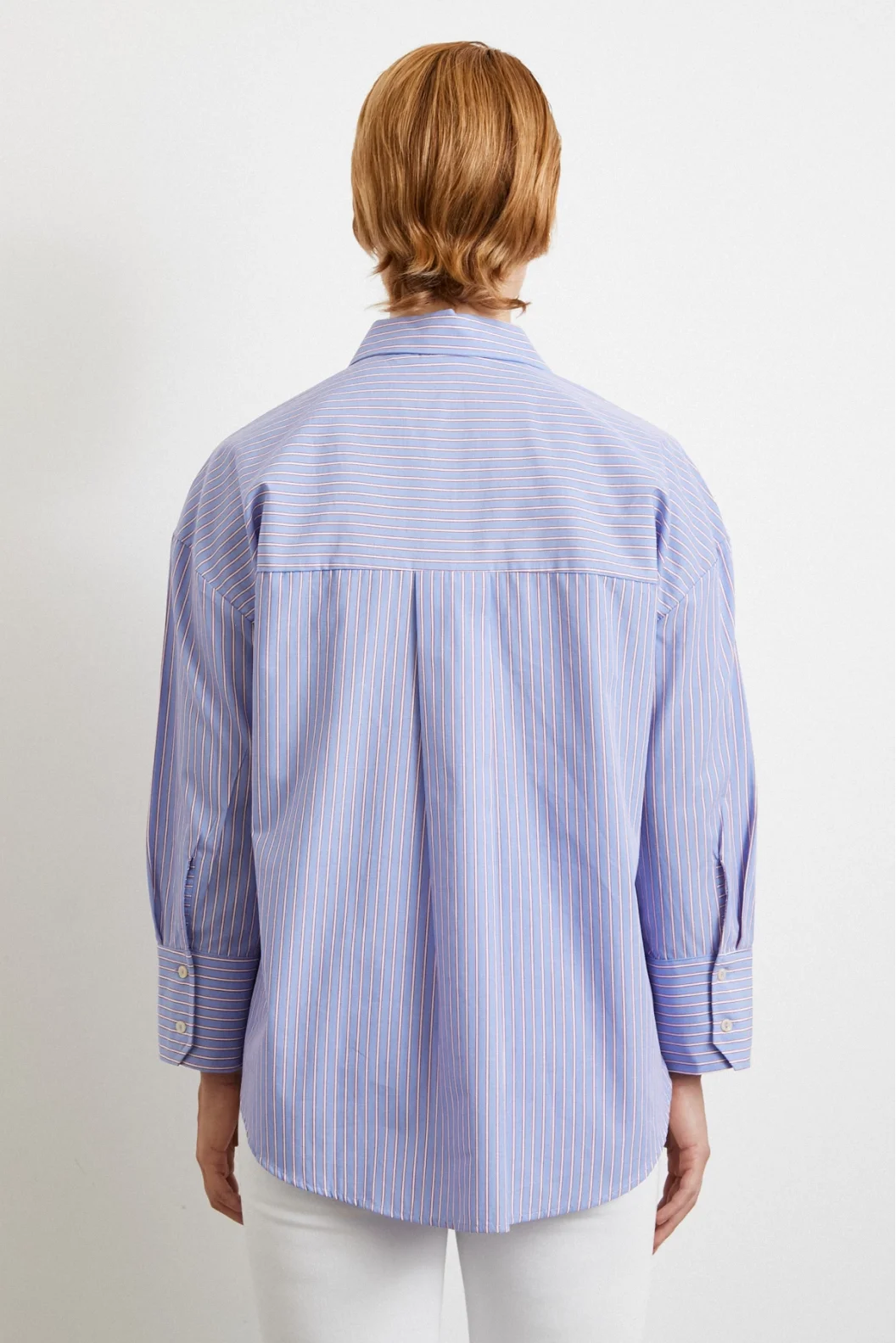 Blau gestreiftes Oversize-Hemd