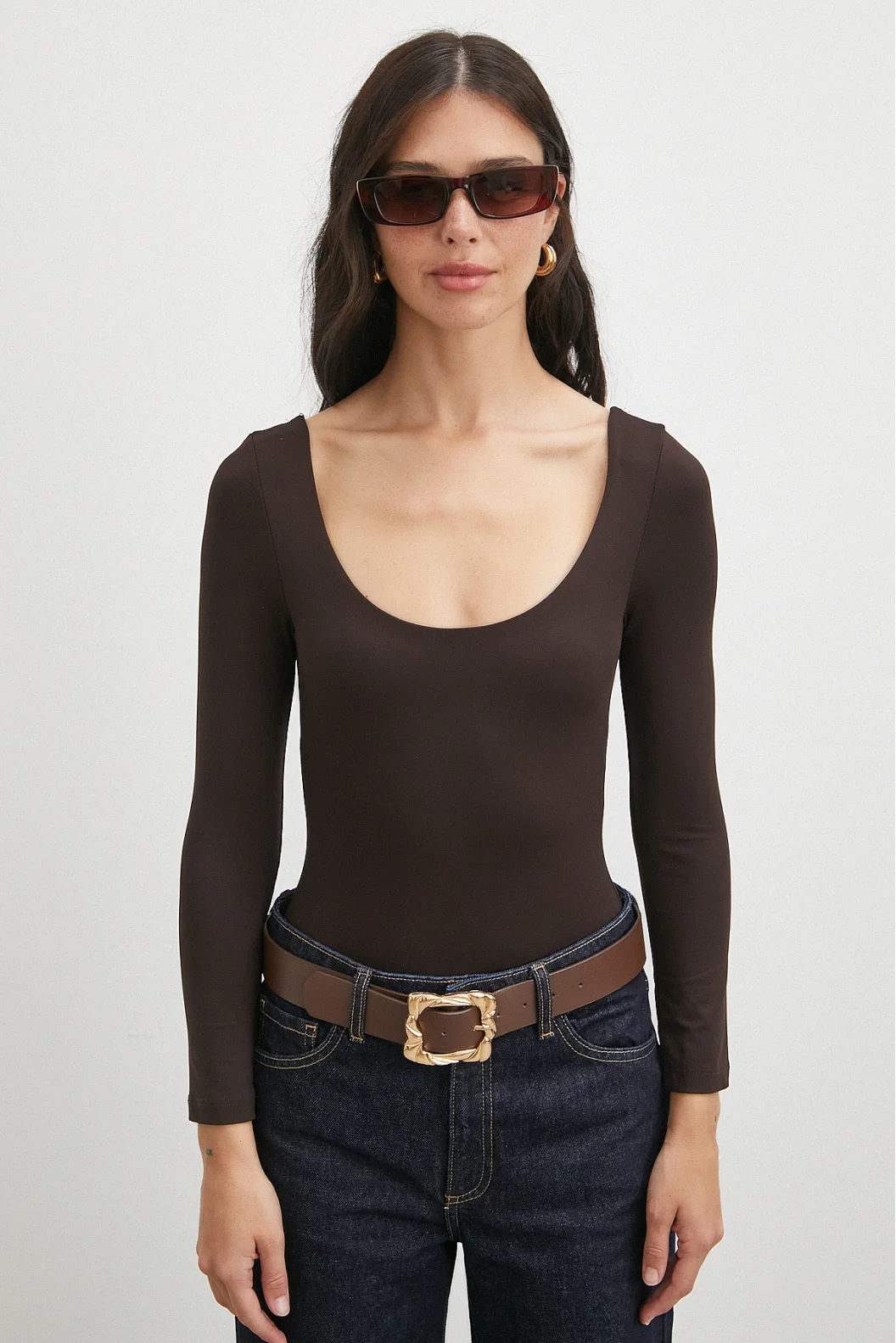 U Yaka Uzun Kollu Çıtçıtlı Bodysuit Kahve