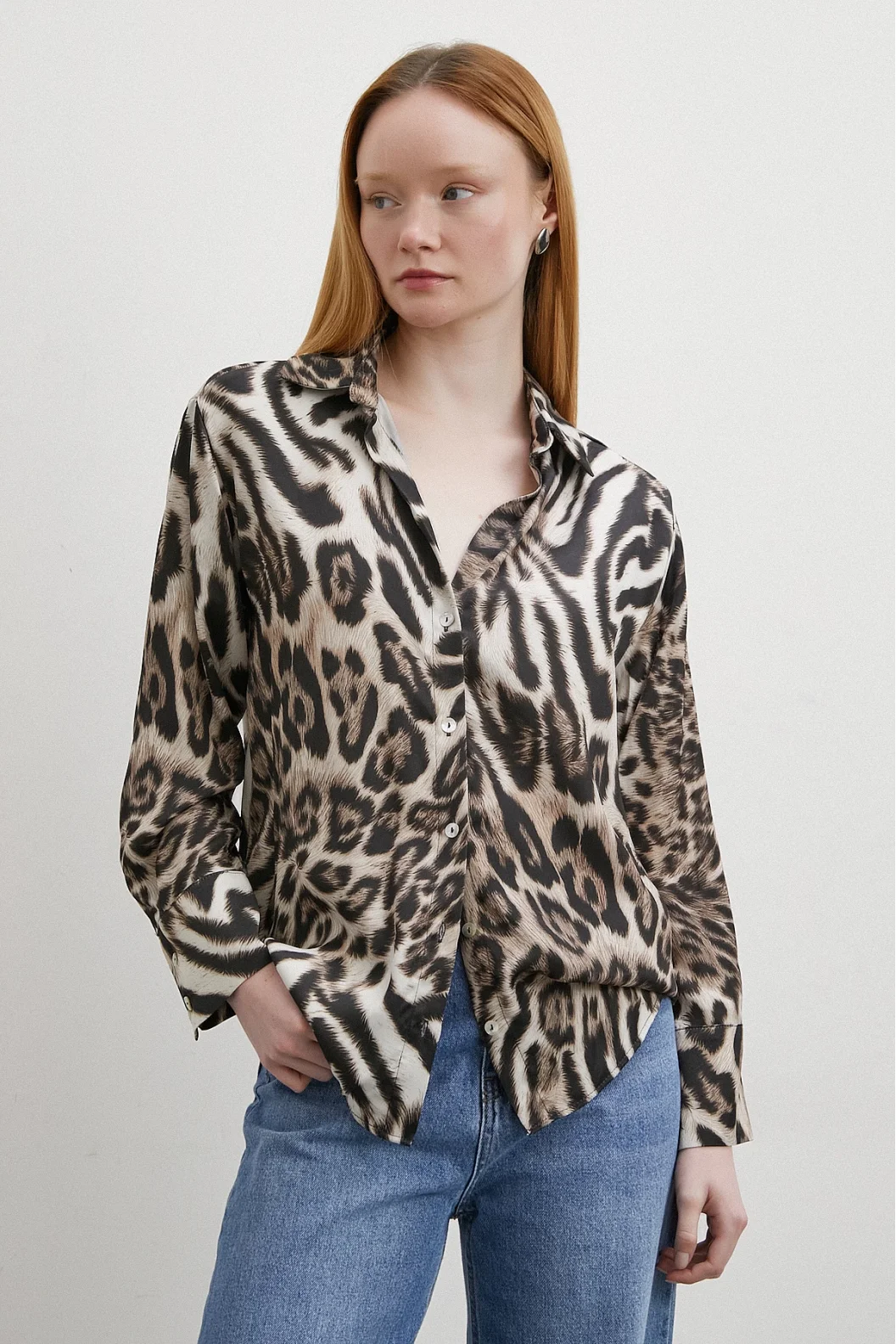 Black Shirt with Americano Pattern