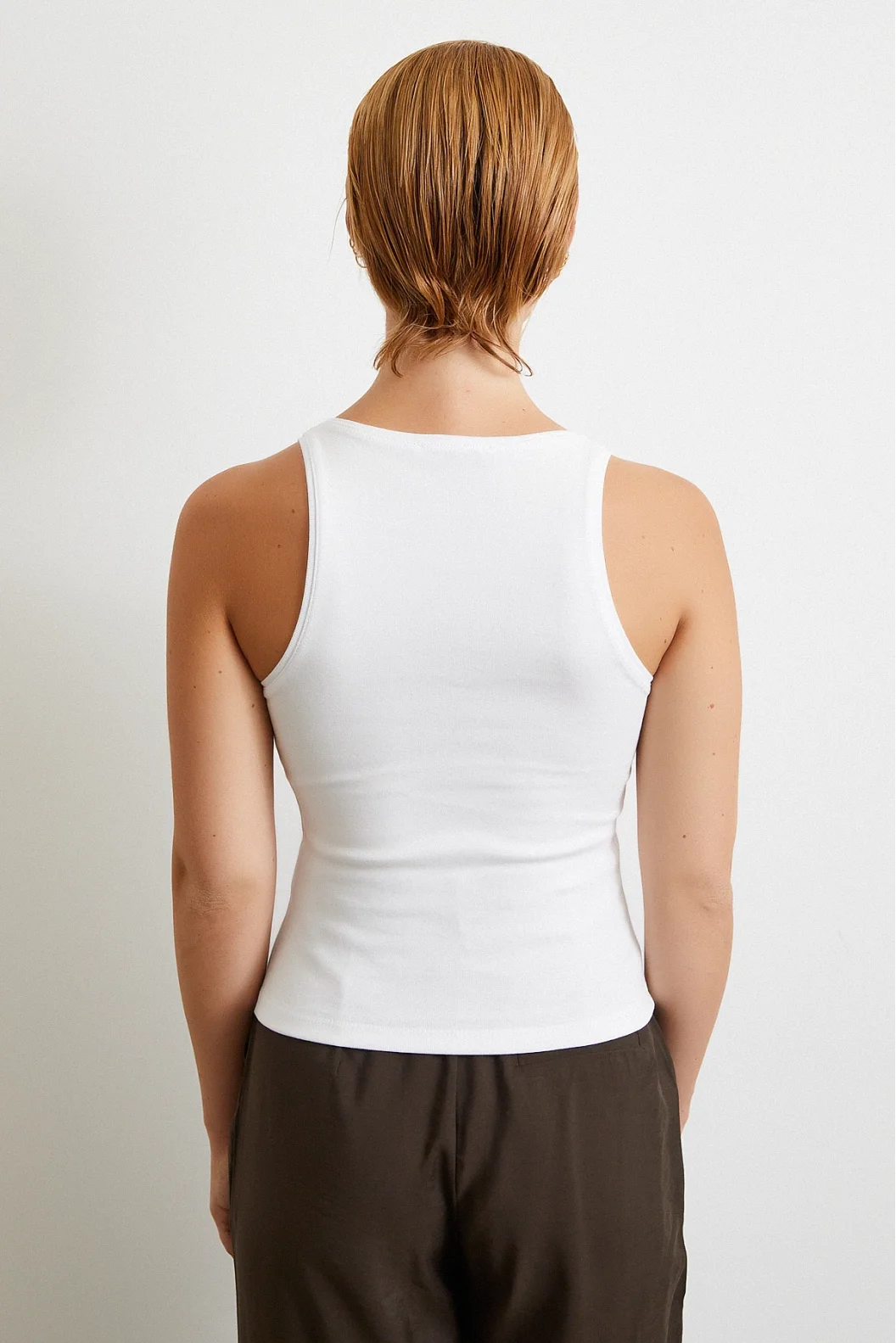 Basic Crop Top أبيض