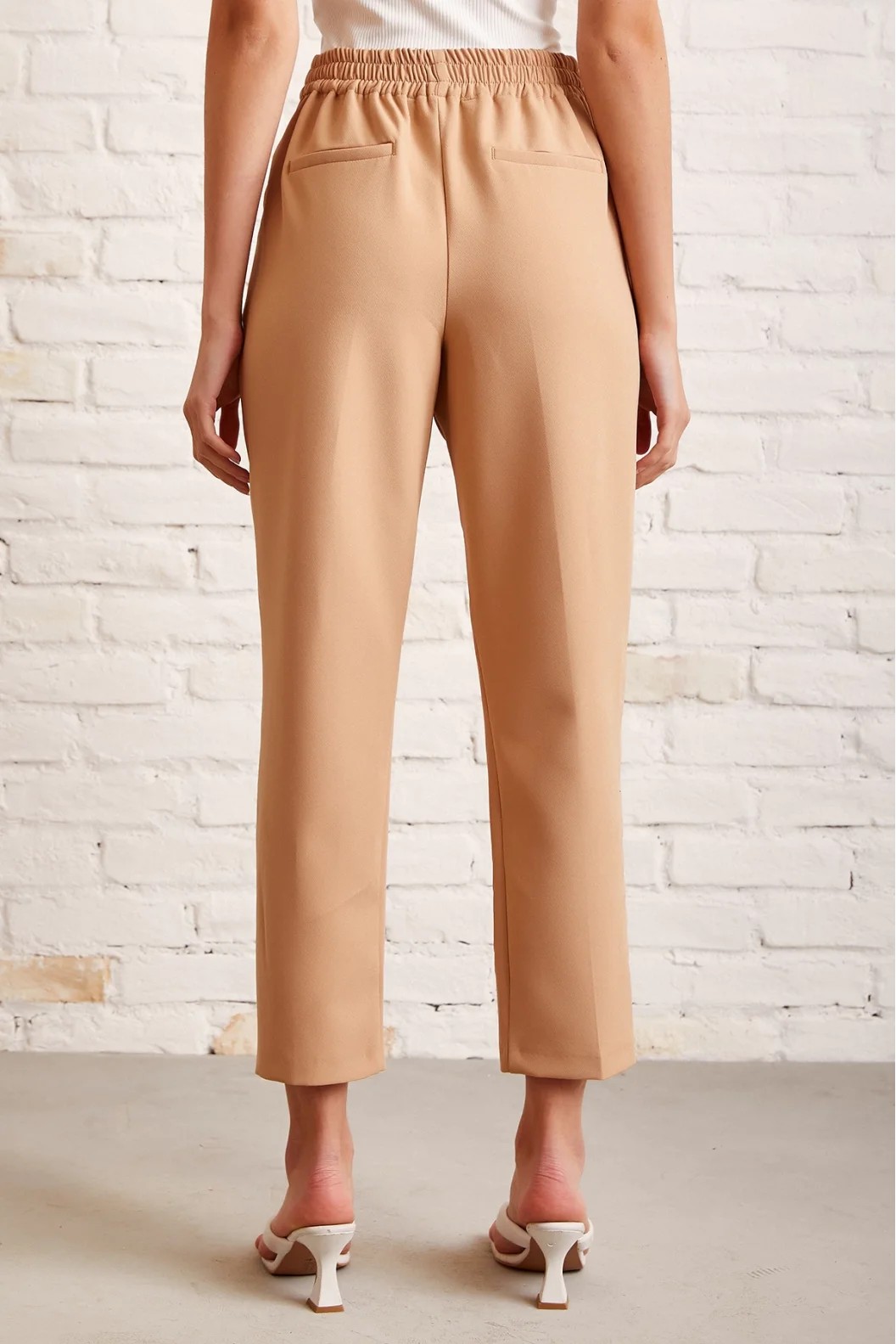 Button Detailed Slim Fit Pants Beige
