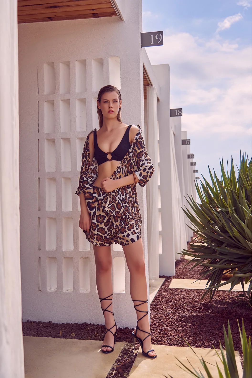 Pocketed Leopard Patterned Shorts Set Khaki