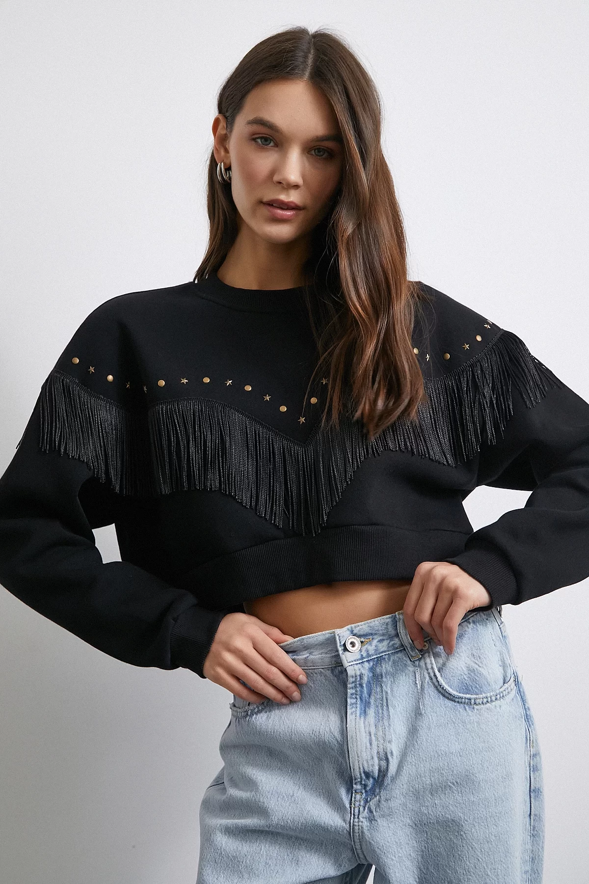 Püsküllü Crop Sweat Siyah