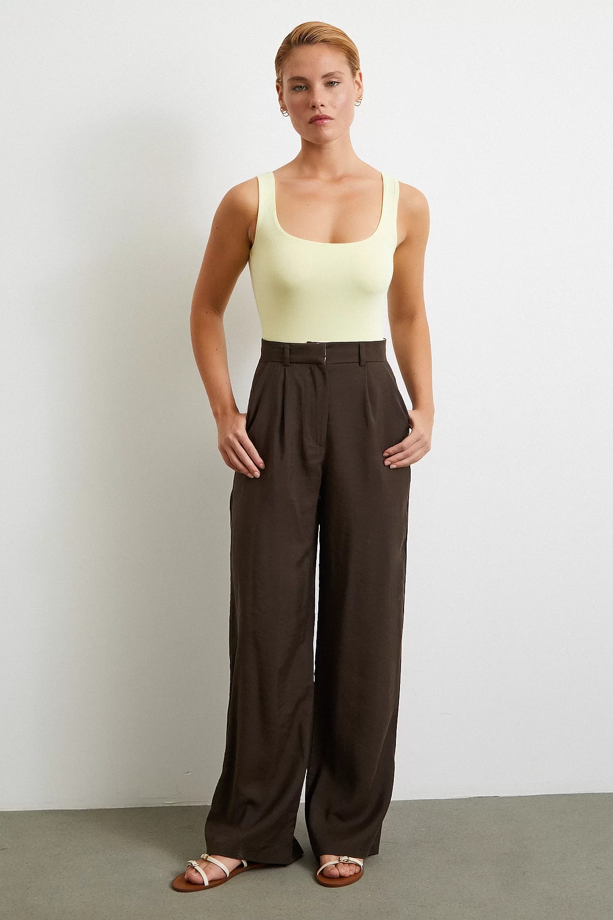 Askılı Basic Top Sarı