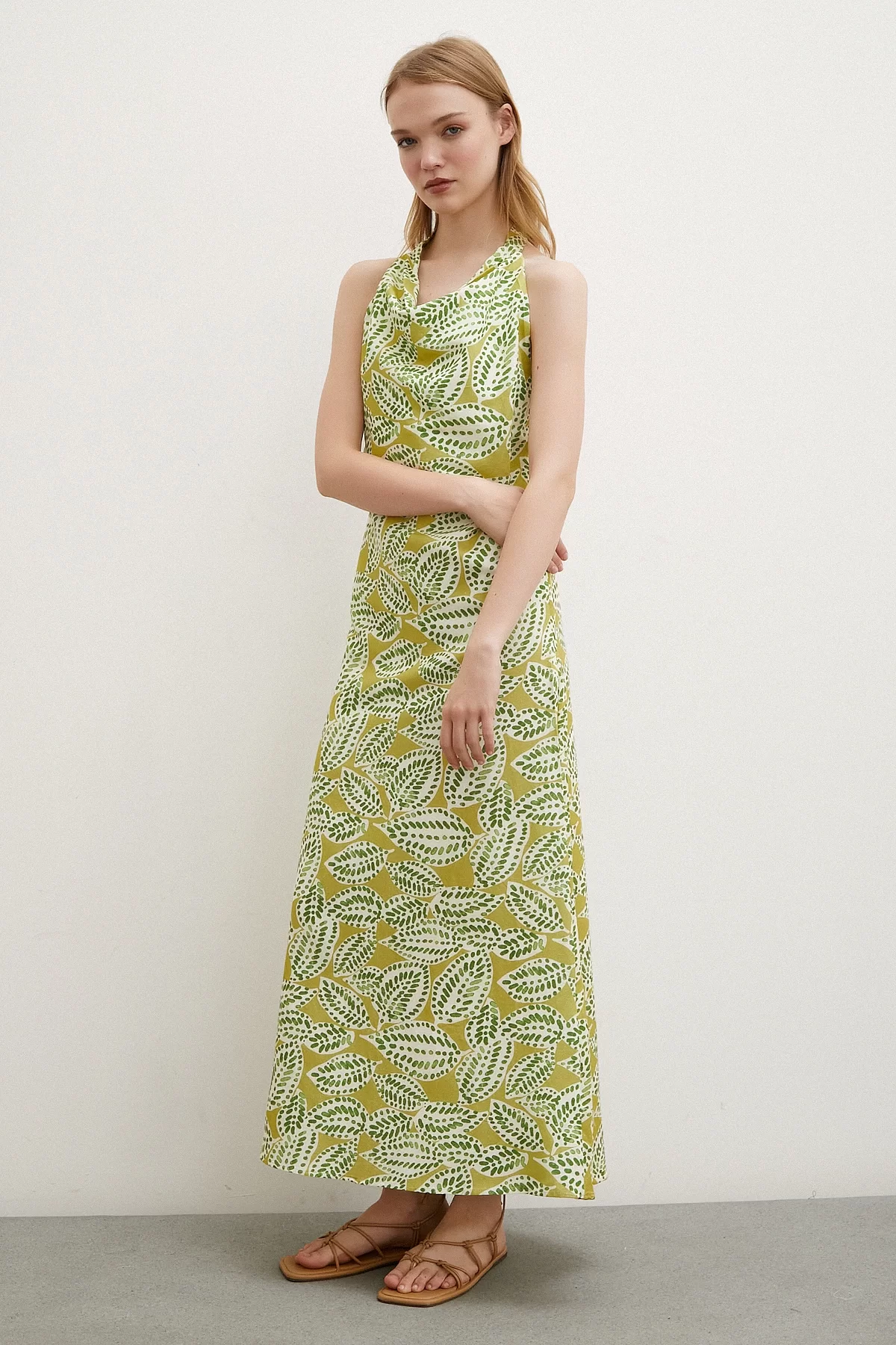 Plunging Neckline Maxi Dress Green