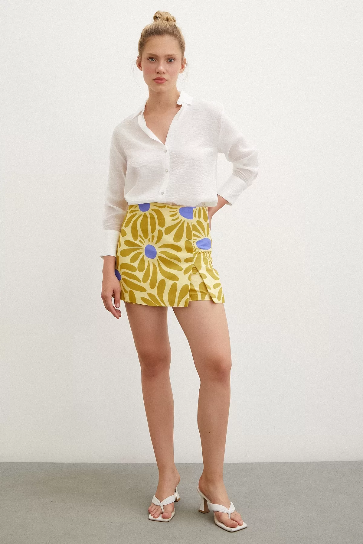 Patterned Shorts Skirt Yellow