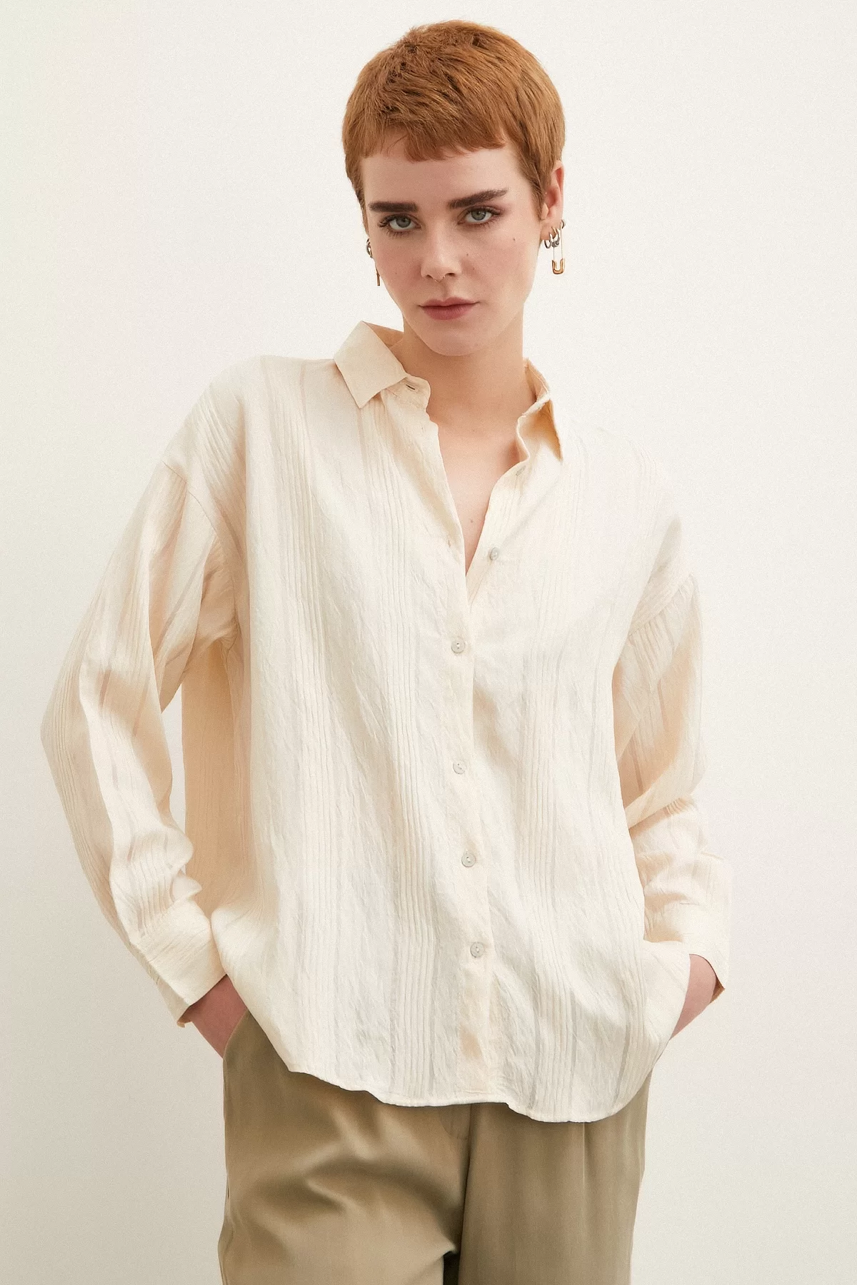 Strukturiertes Gestreiftes Hemd Beige