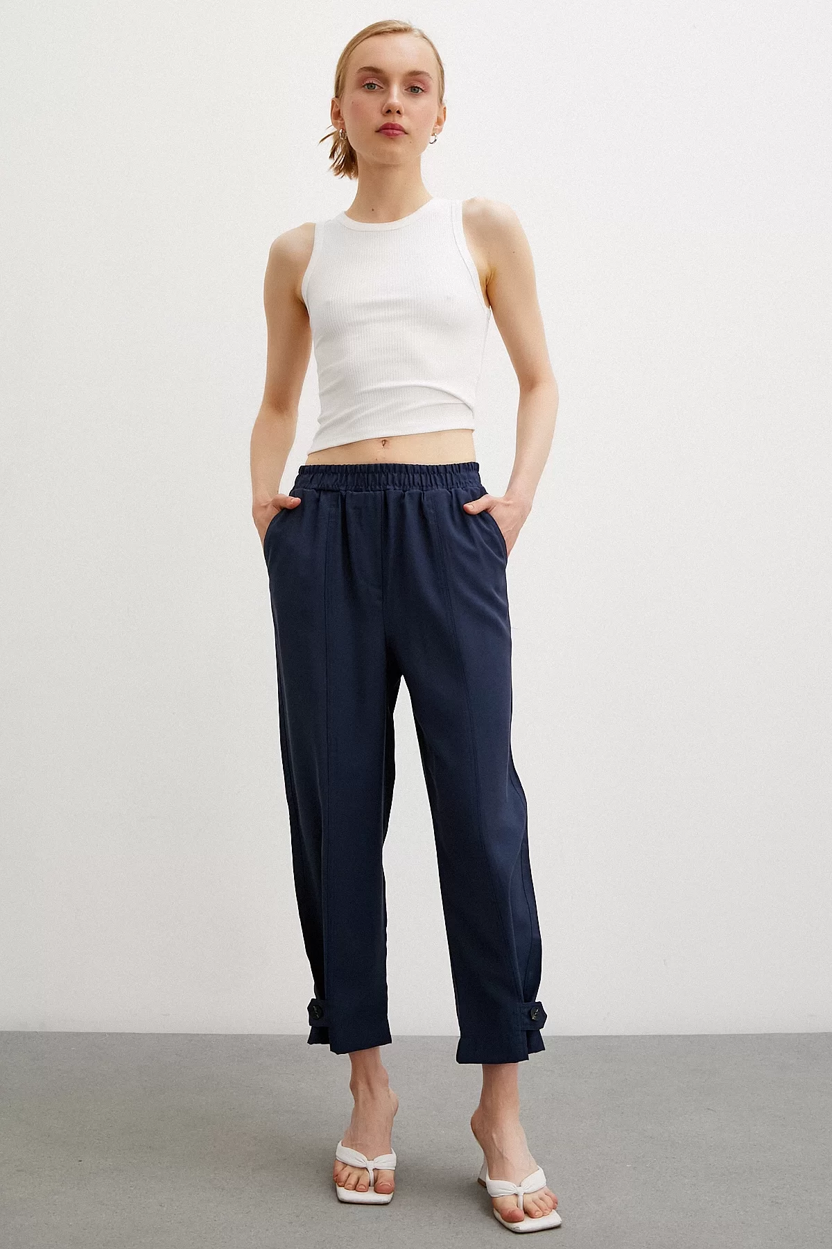 Elastic Loose Fit Pants Navy