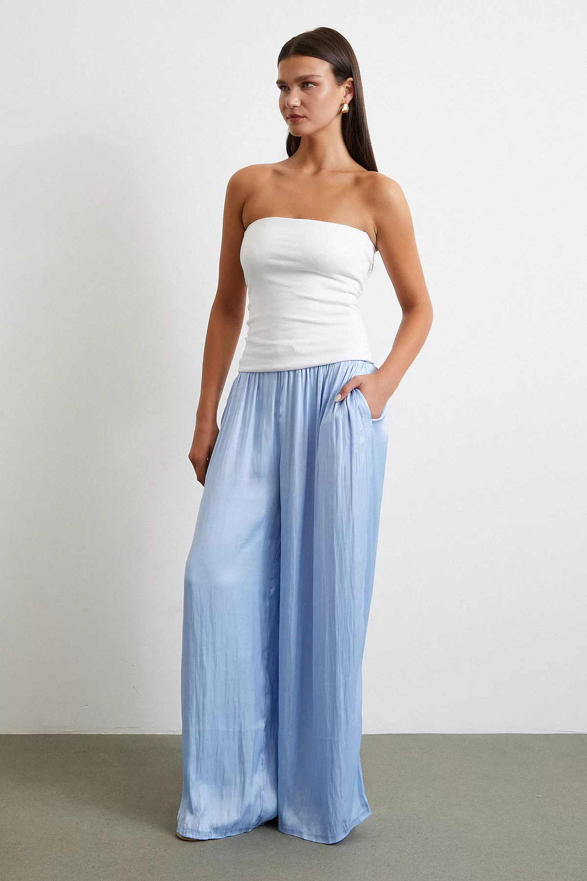 Beli Lastikli Geniş Paça Büzgülü Pantolon Mavi