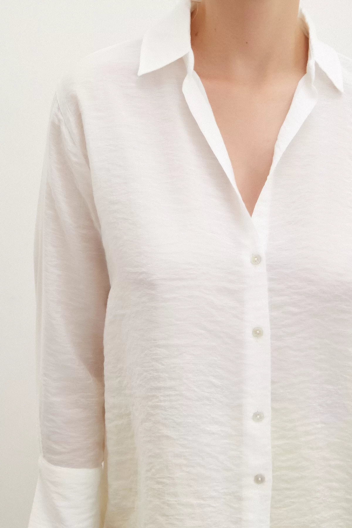 V Necked Ribbed Shirt White