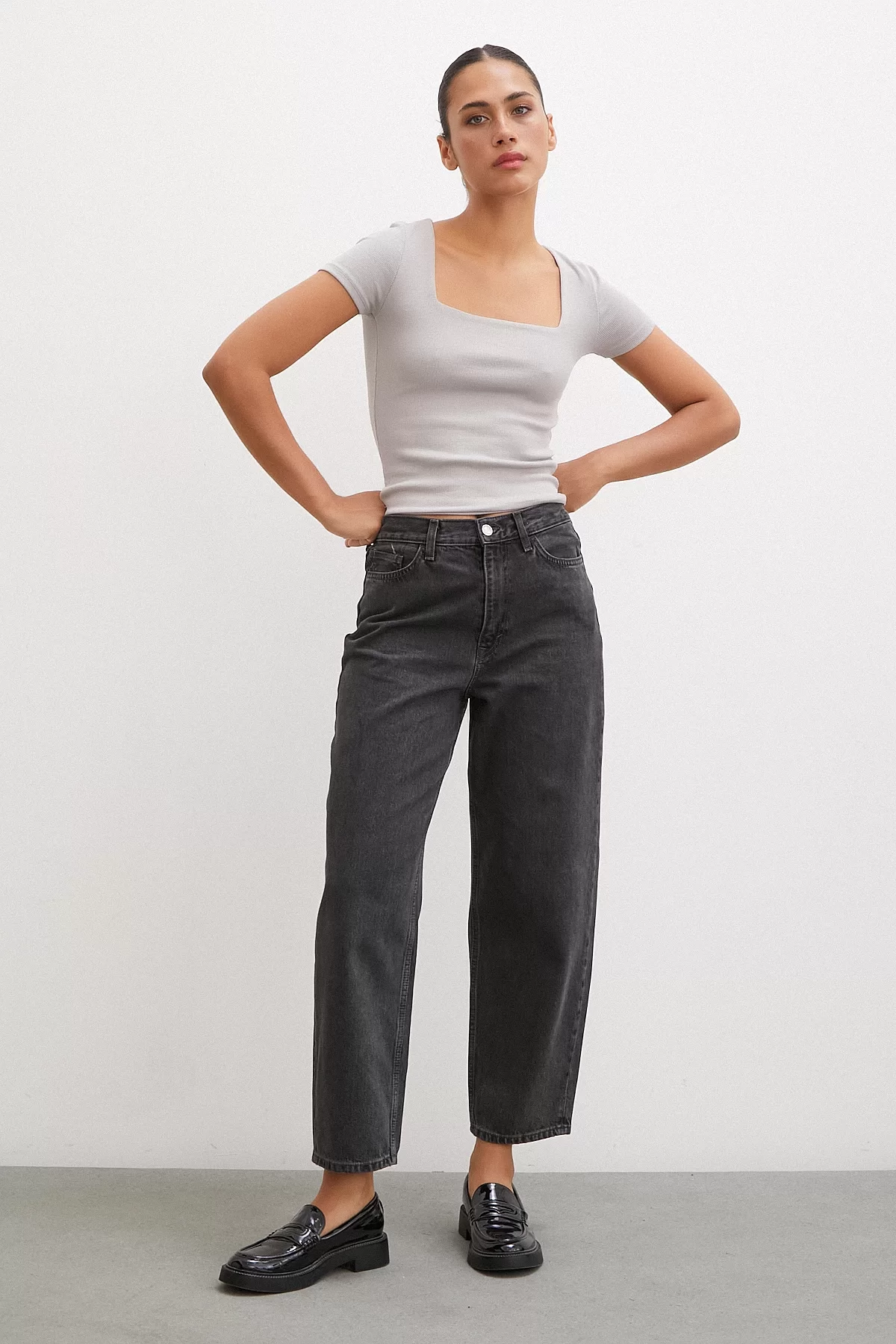 High Waist Mom Jeans Schwarz