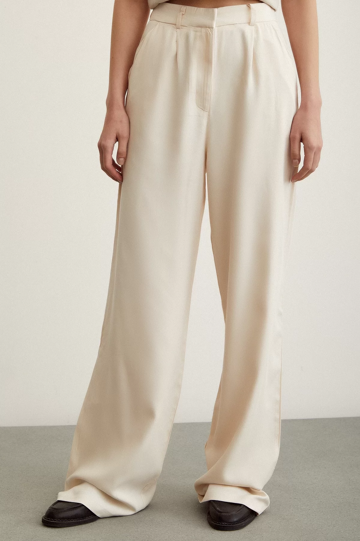 Wide Leg Trousers Cream