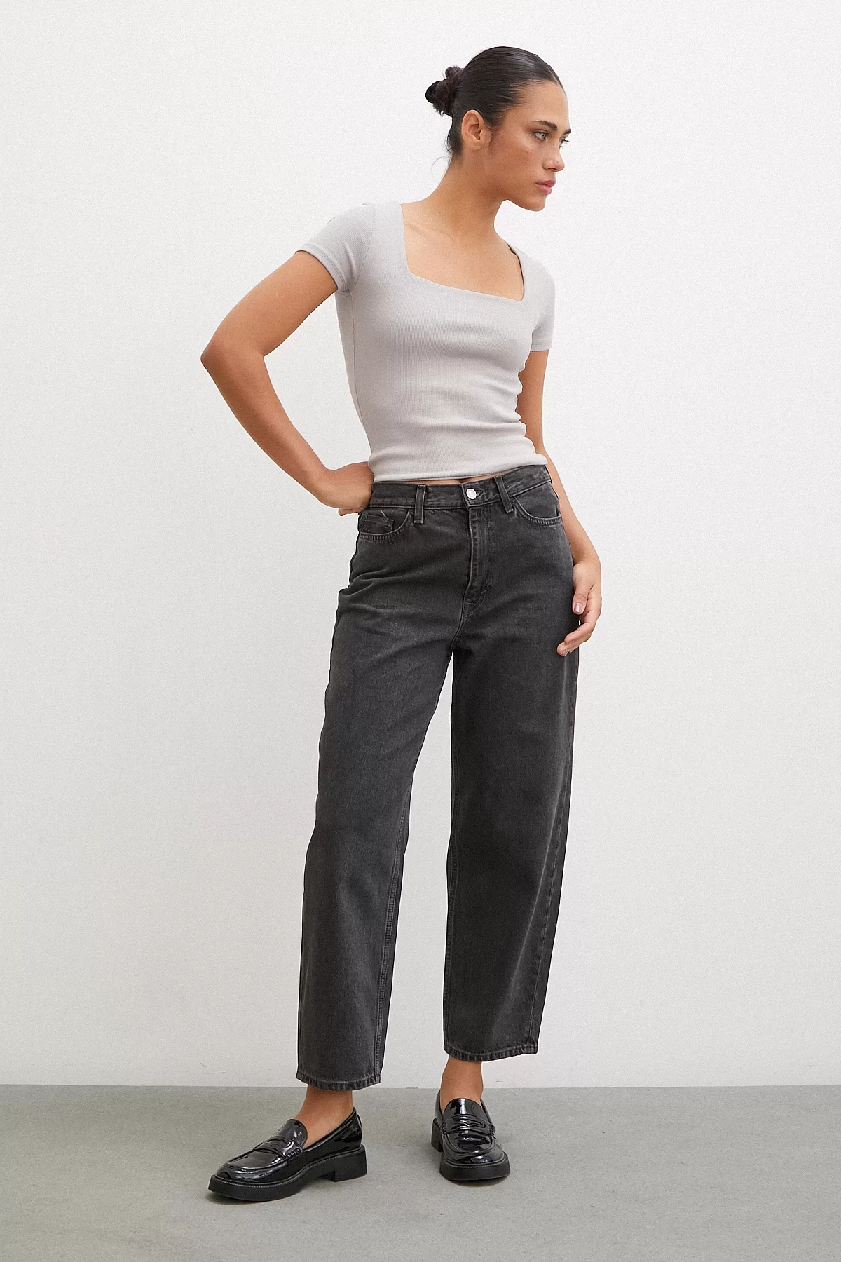 High Waist Mom Jeans Schwarz