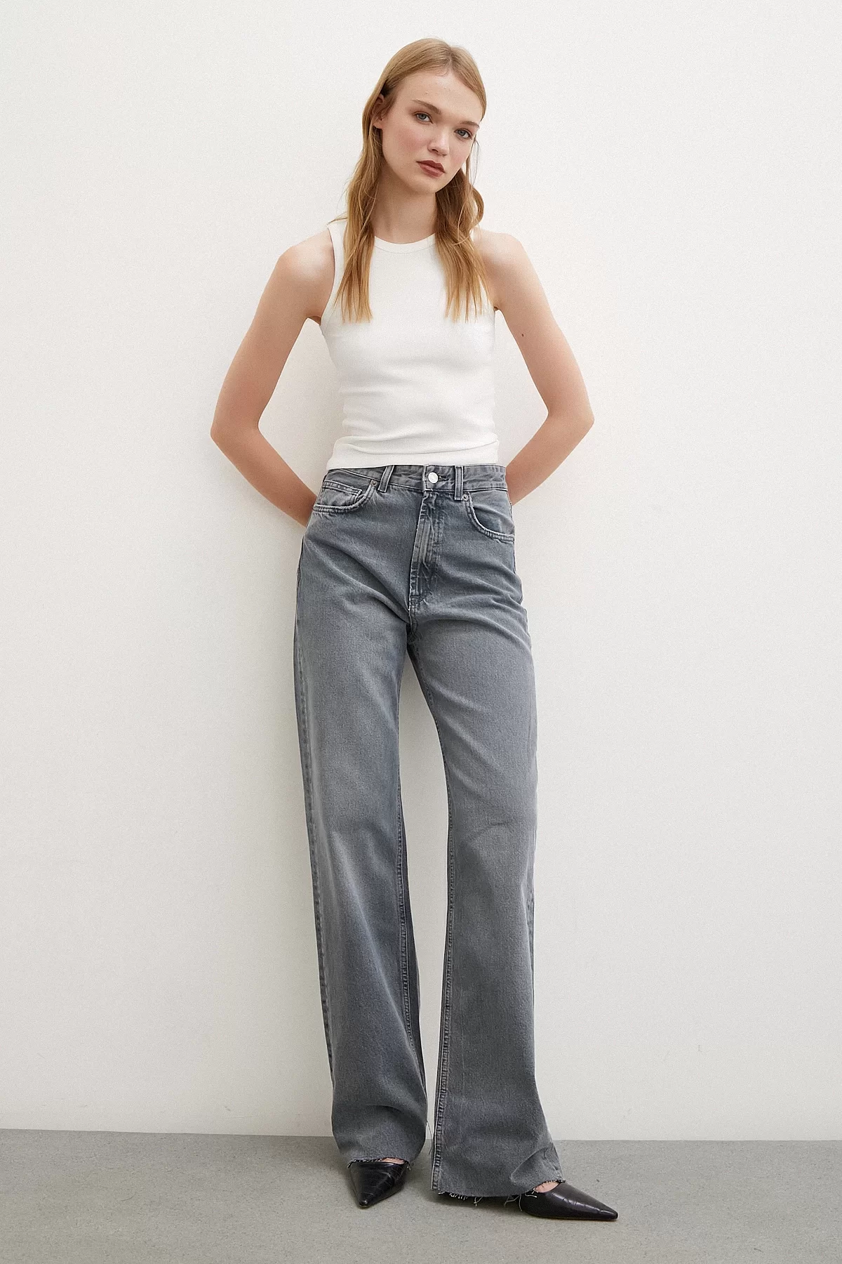 High Waist Cut-off Wide Leg Jean Smoke